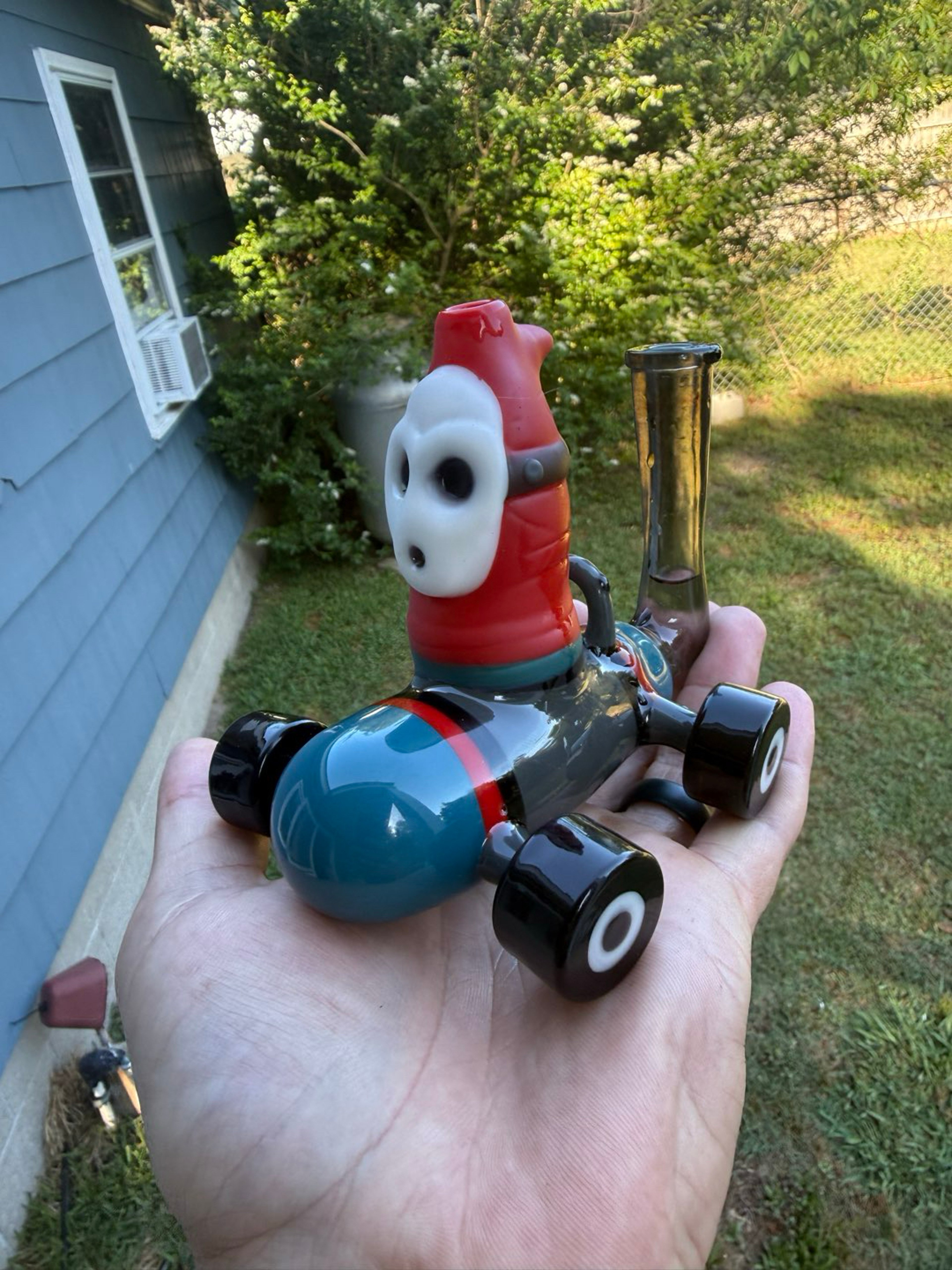 Preview pic of Ethan Windy Shy Guy Super Windy Cart