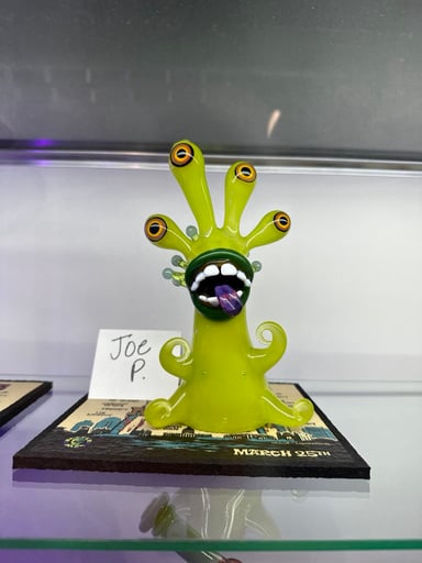 Preview pic of 🌟 Joe P. (@joepglass) - “Trichome Monster” One-of-a-Kind Lime Green Multi-Eyed Sculptural Masterpiece 🌟