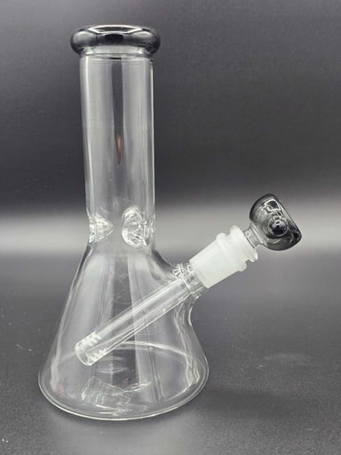 Preview pic of Small Smoke 8" Beaker