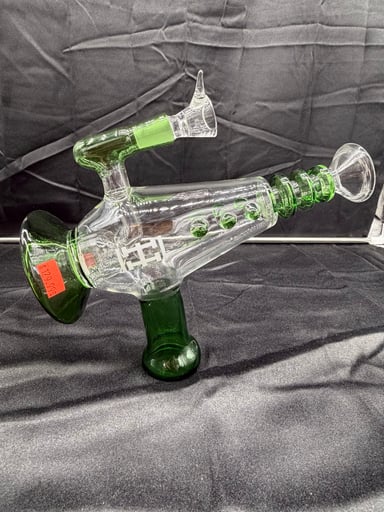 Preview pic of Hemper ray gun
