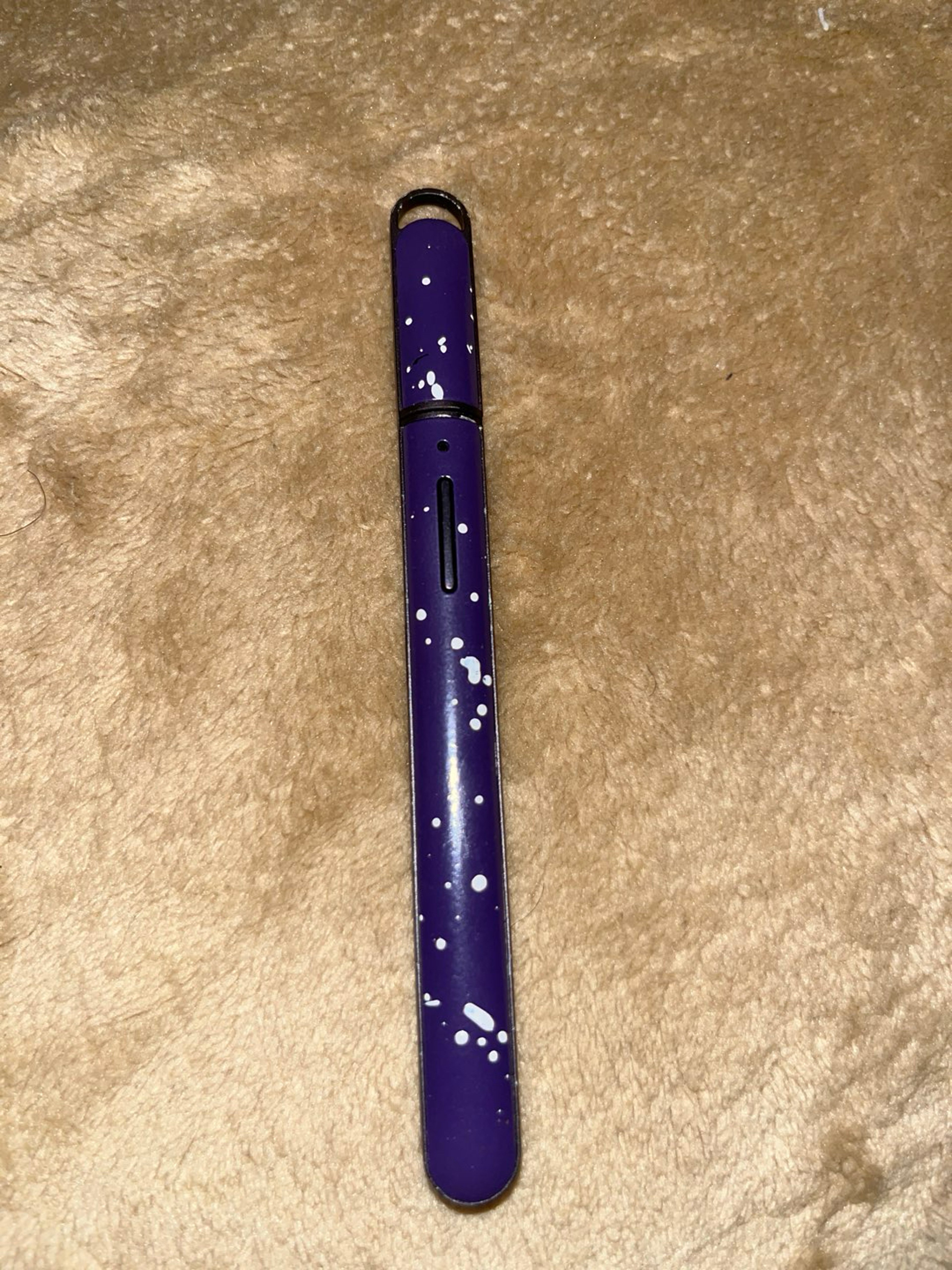 Preview pic of Puffco Hotknife V2 Custom Purple/White
