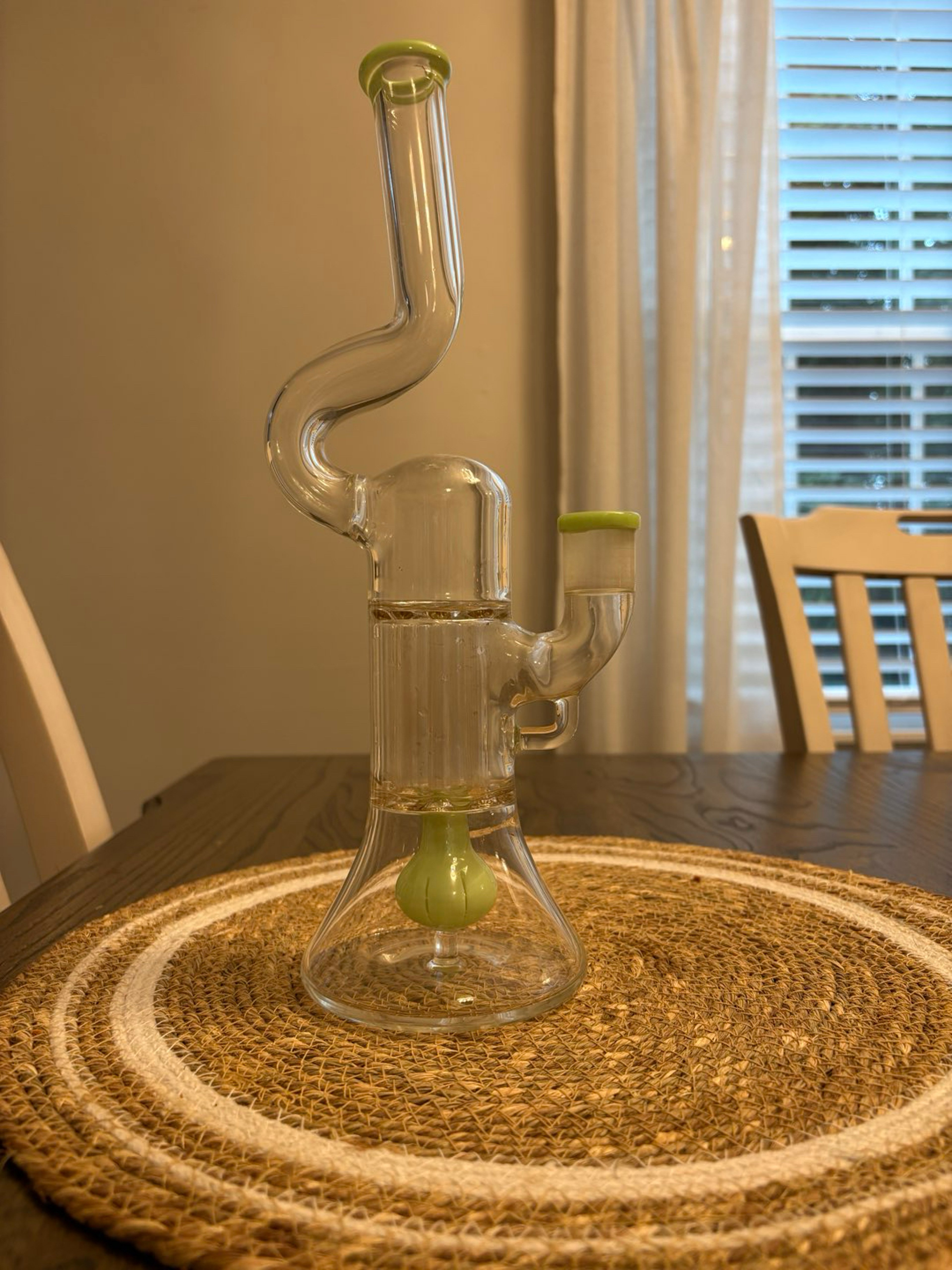 Preview pic of Glass half full mini pillar