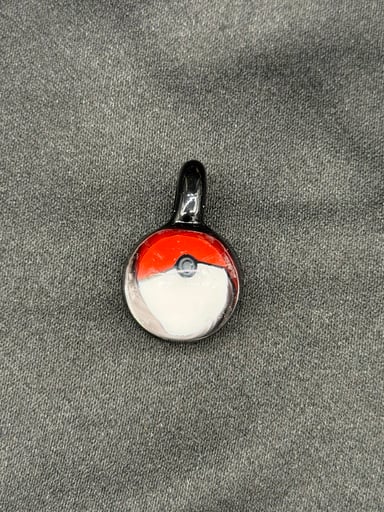 Preview pic of Poke ball pendant