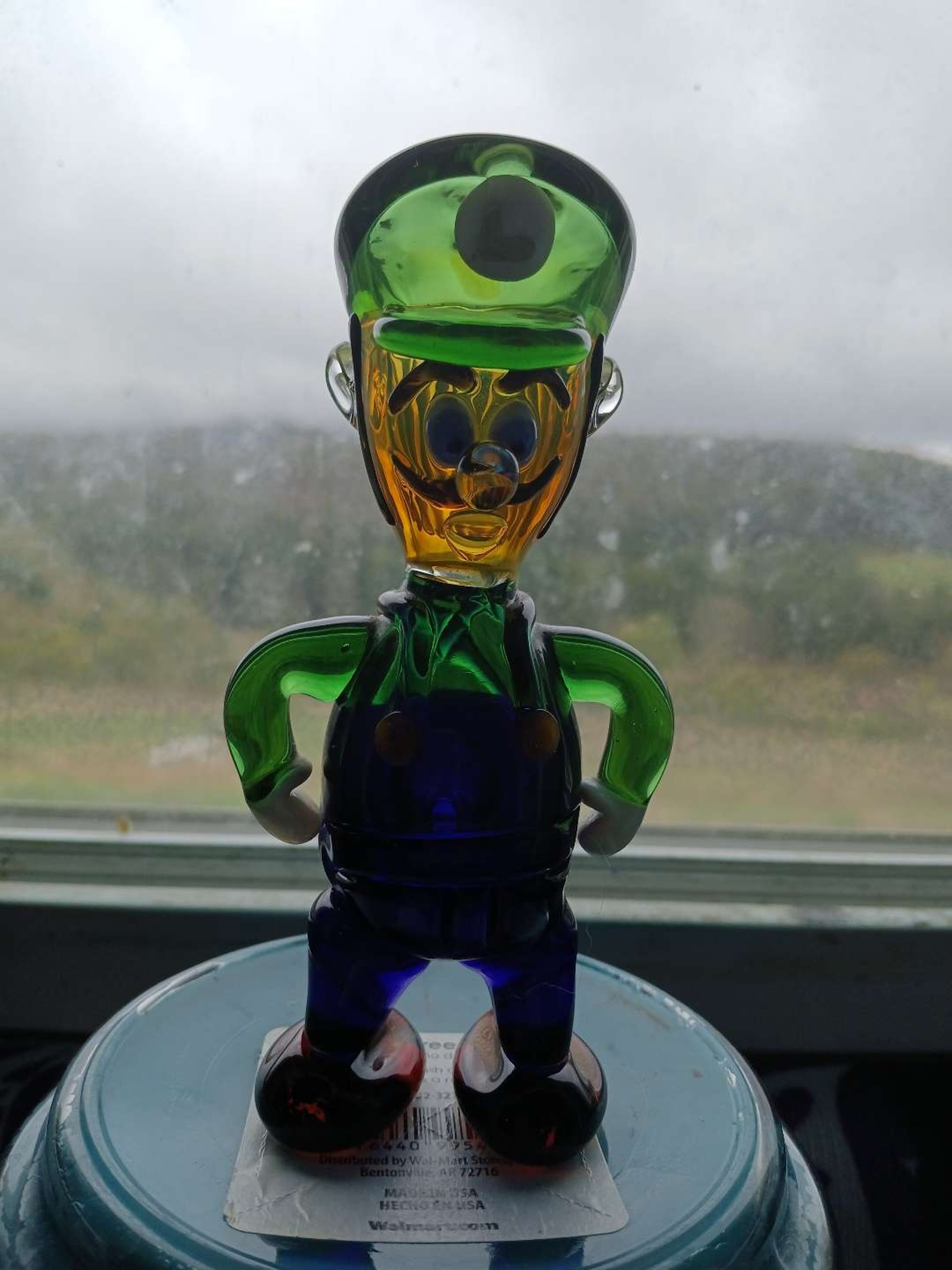 Luigi hand pipe image 0