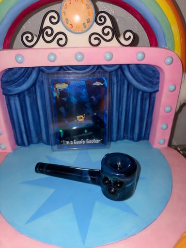 Preview pic of Alecblowsglass corn cob