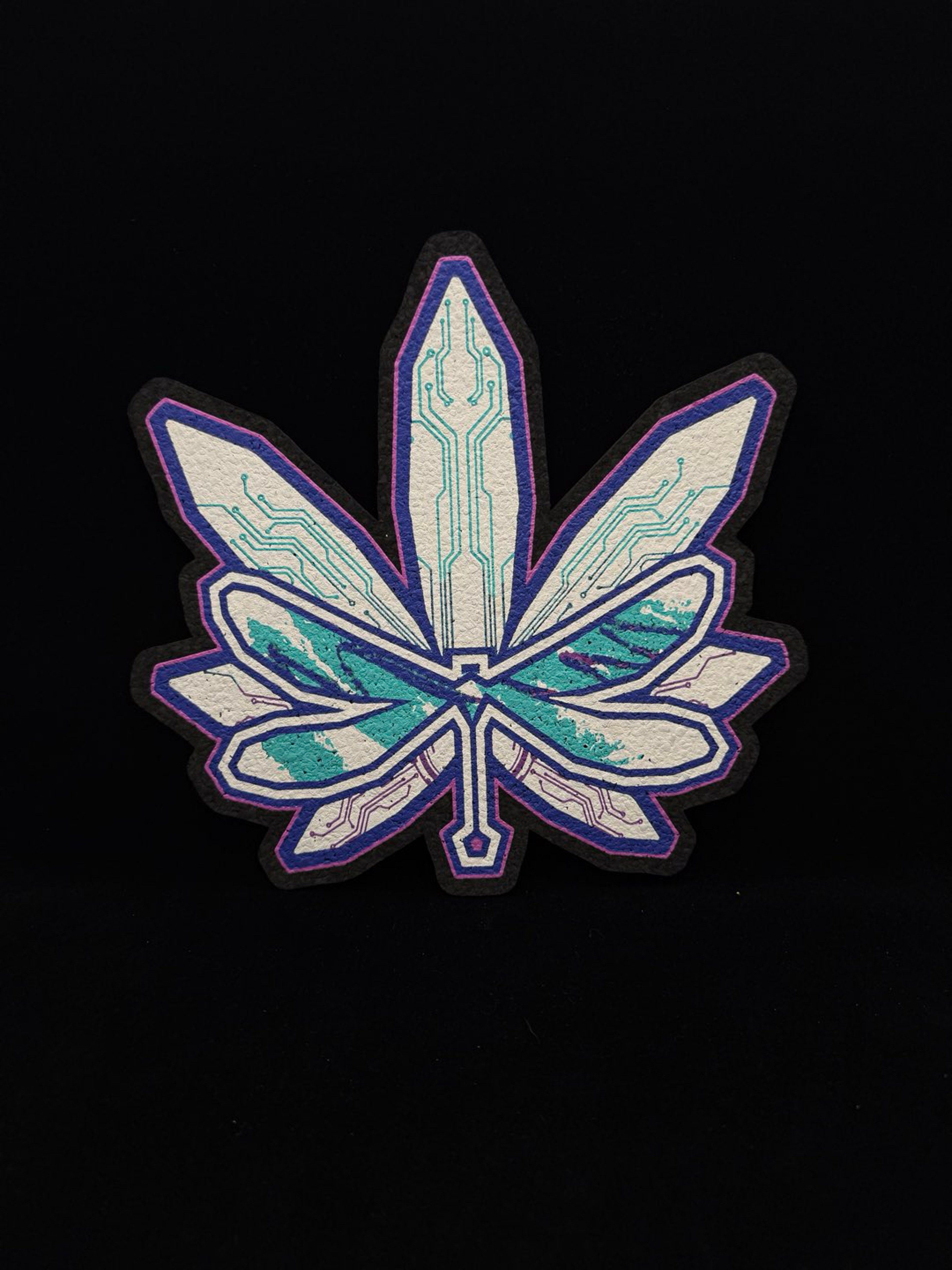 le150 Dragonfly Leaf Mat by Tuff Tethers x Moodmat image 0