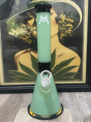 Preview pic of MAV 13” BEAKER