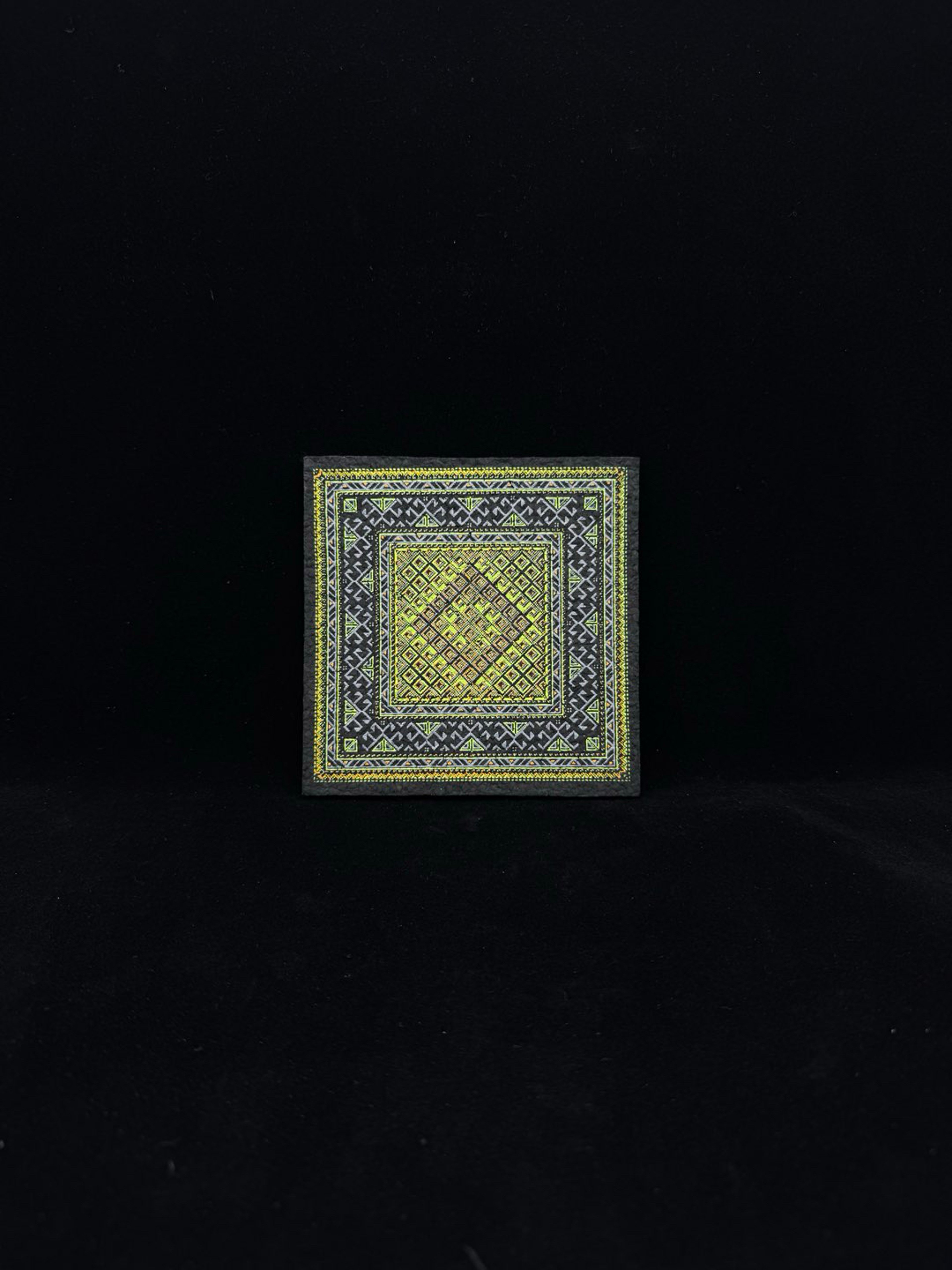 le100 UV Limonade Carpet Square 5” Moodmat image 0