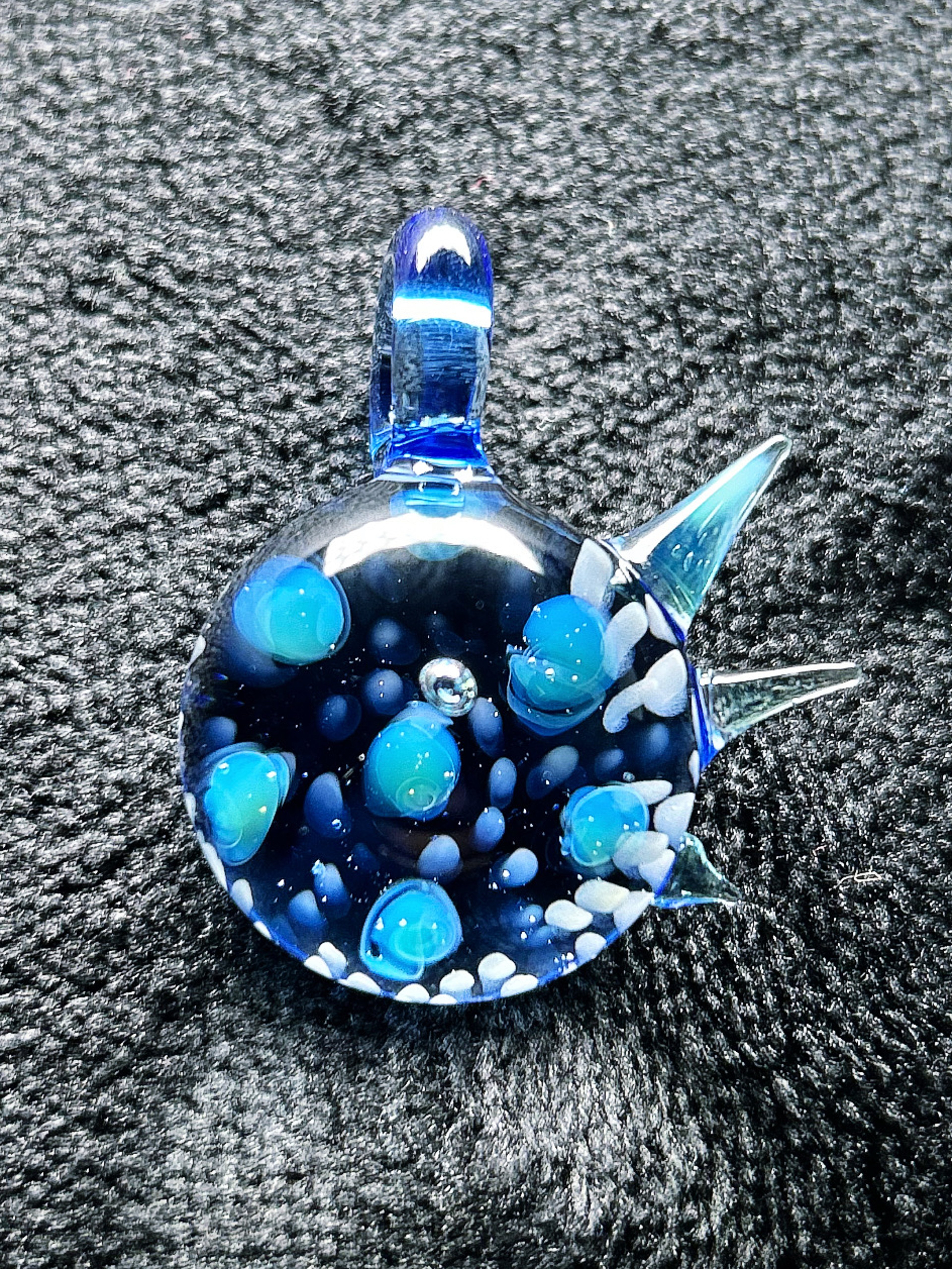 Preview pic of MarvinsGlass 1 of 1 Hollow Pendant 🈂️