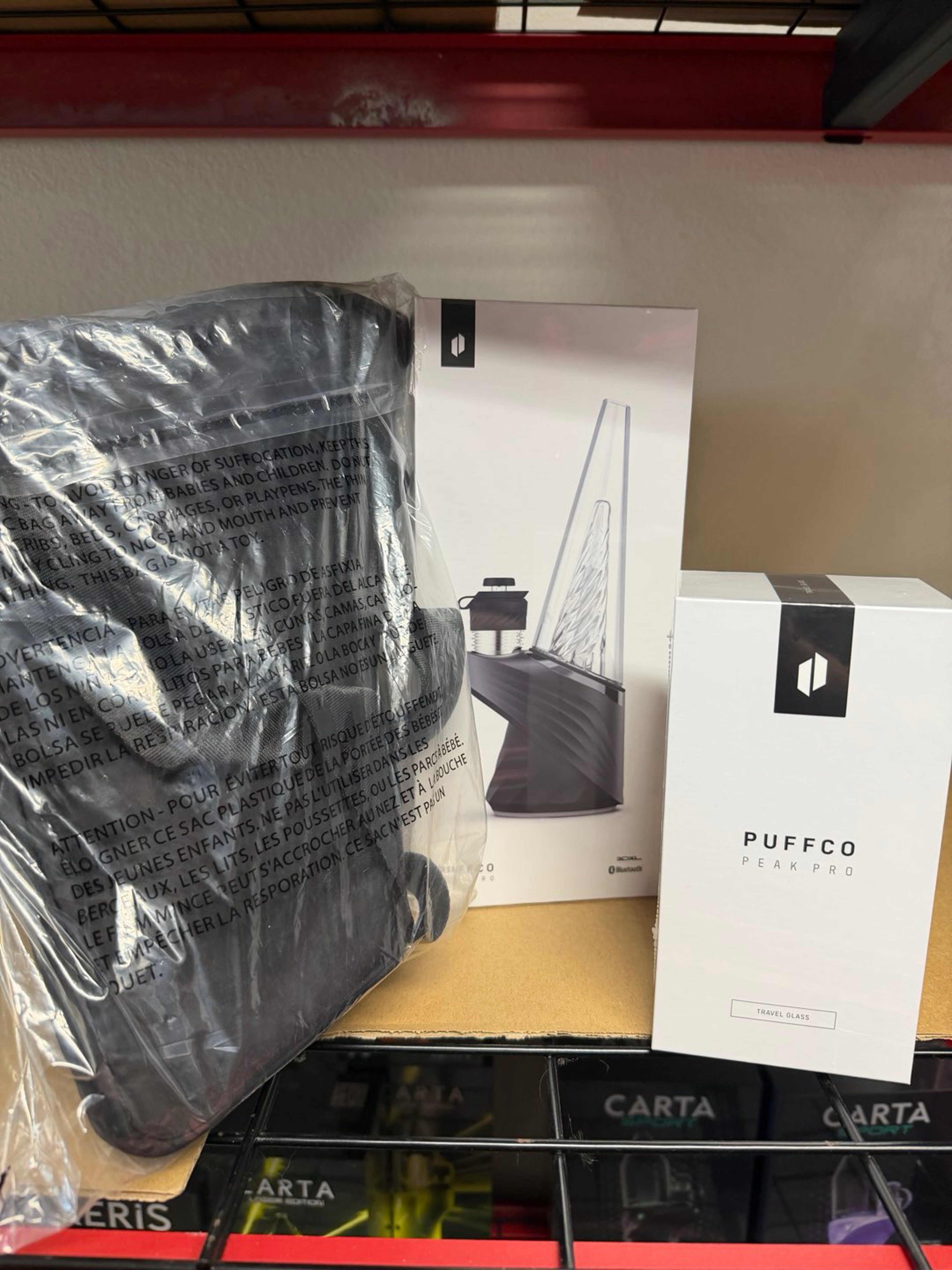 Preview pic of Puffco Peak Pro Travel Bundle – Travel Glass + Journey Bag (Save Big)