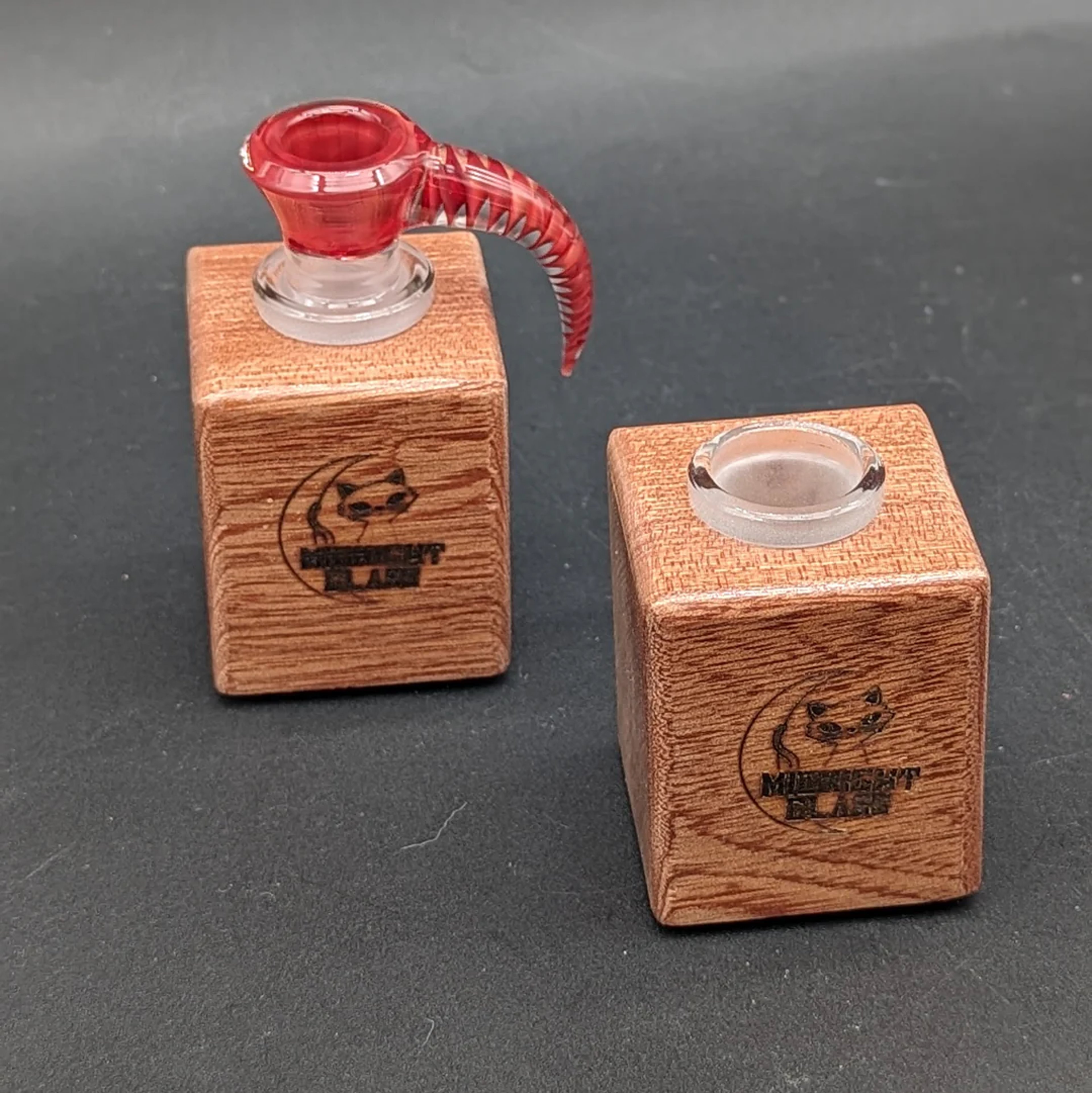 MIDNIGHT GLASS - 1 PIECE WOODEN 18MM SLIDE HOLDERS image 0