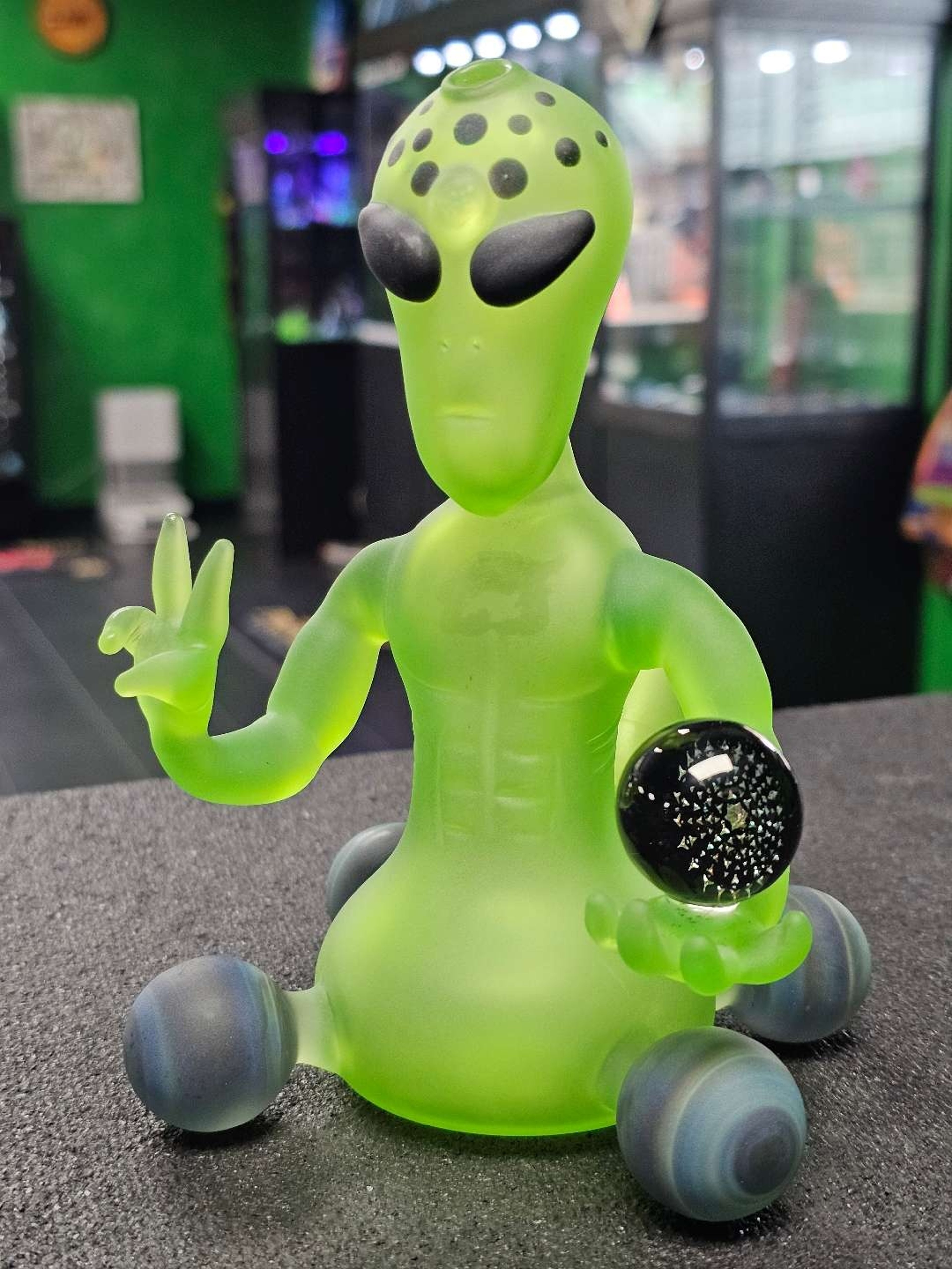 Monster Glass Alien image 0