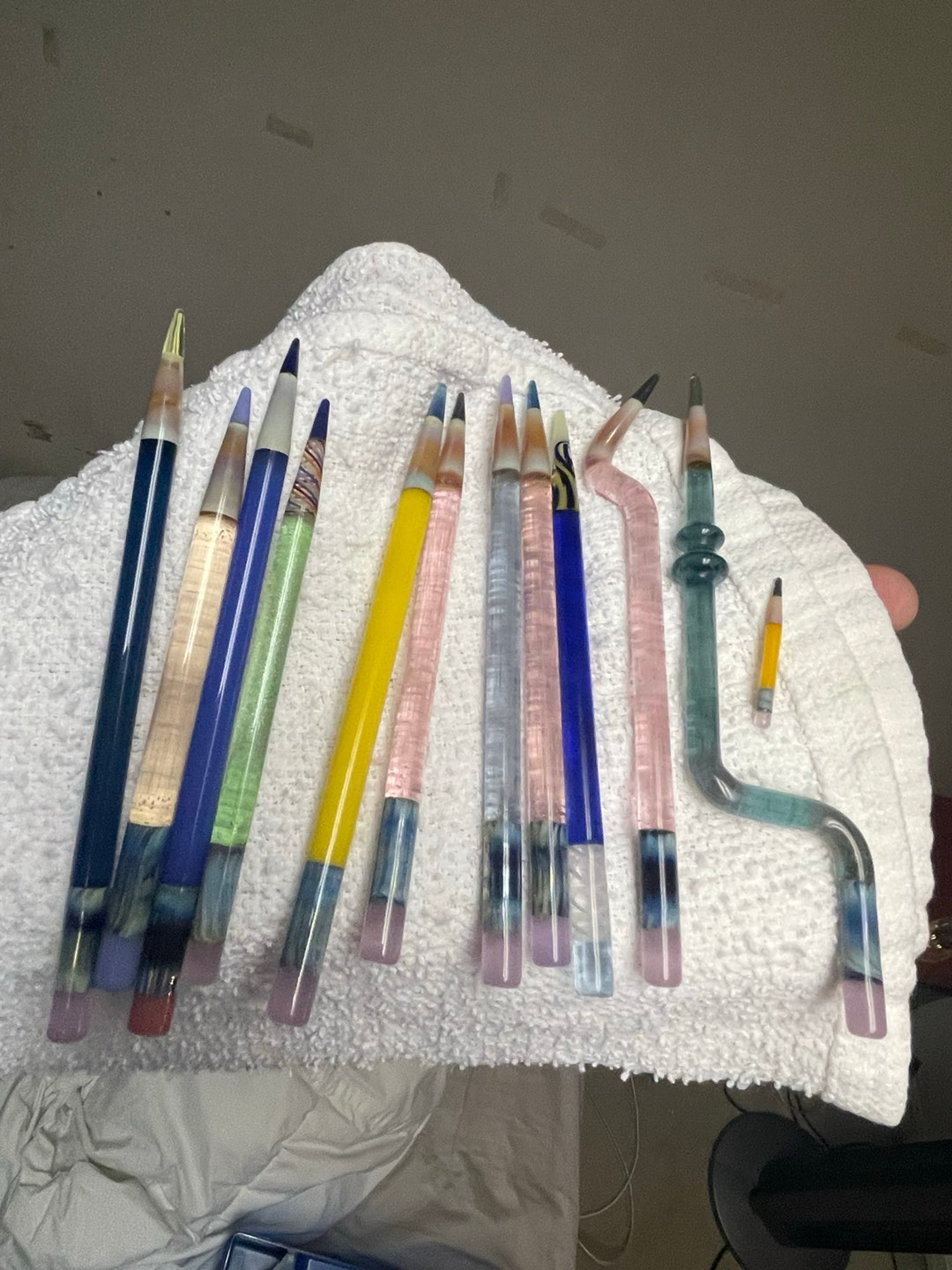 Preview pic of Tommy Tubez Pencil Dab tool Lot with Pencil Holder