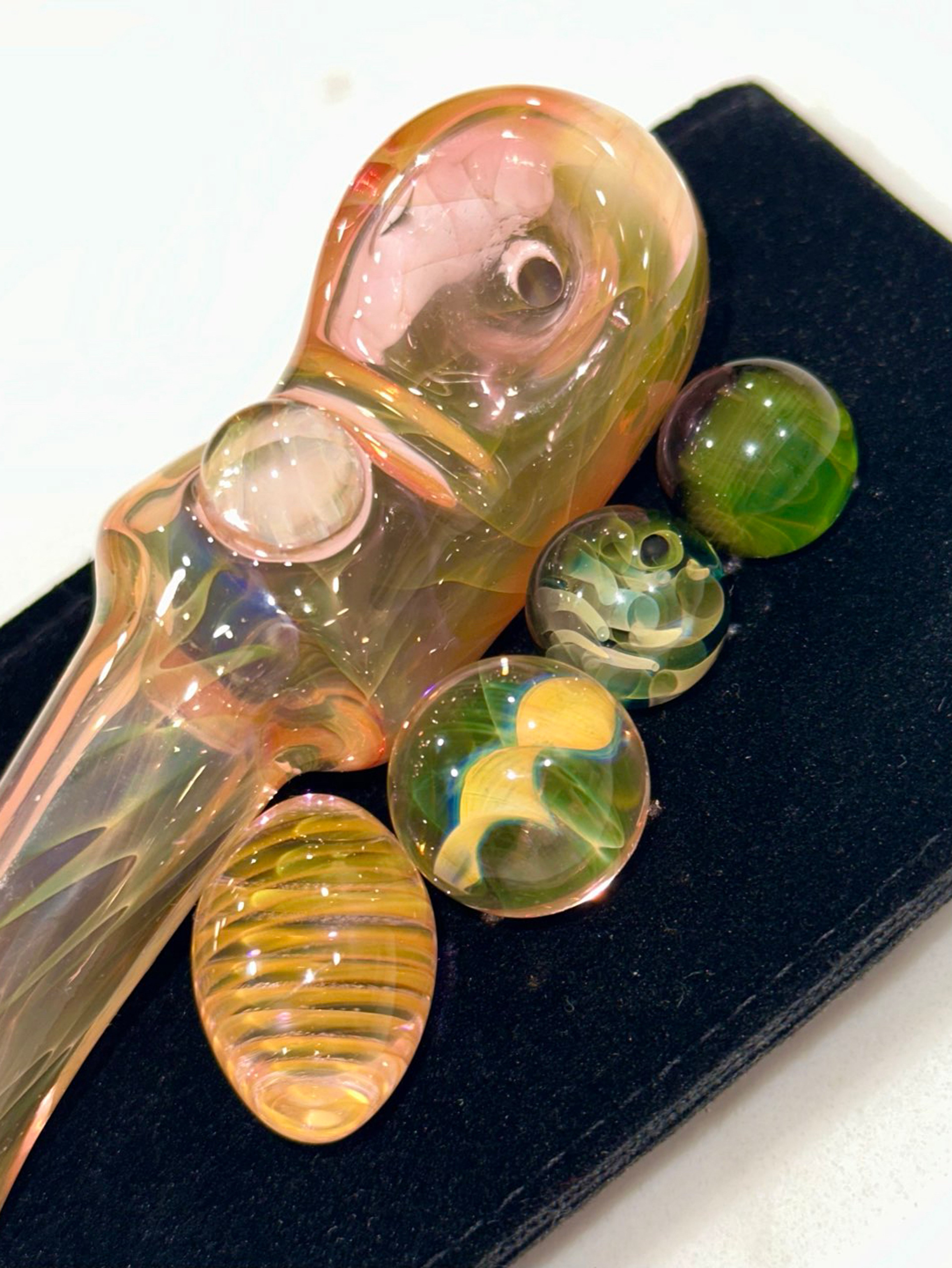 Preview pic of F Time Glass Lot: Fumed Millie Dry & 4 Mini Marbles