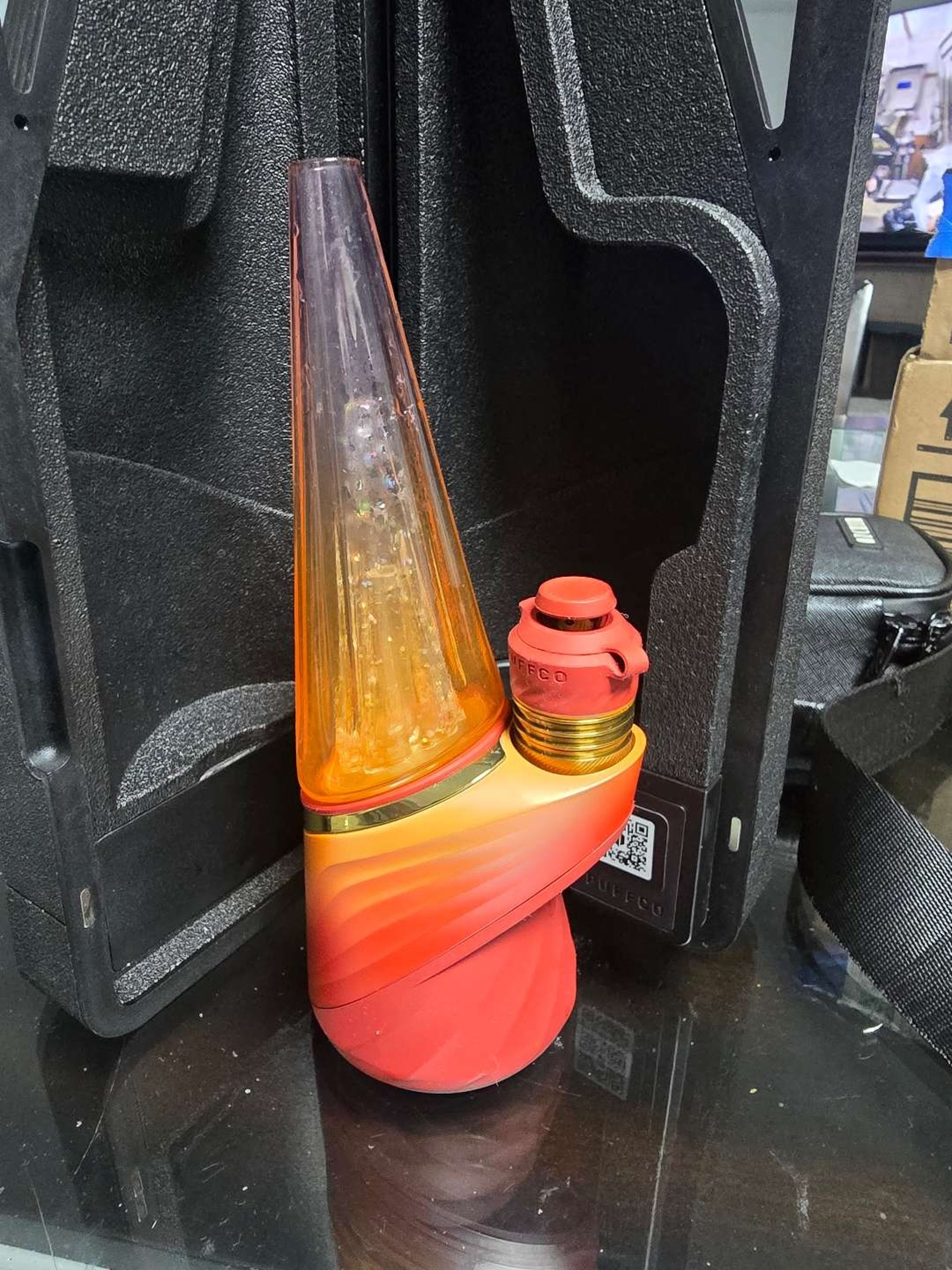 Preview pic of Puffco peak pro 3dxl daybreak edition