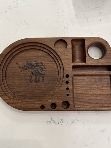 Preview pic of Rolling/dabbing tray
