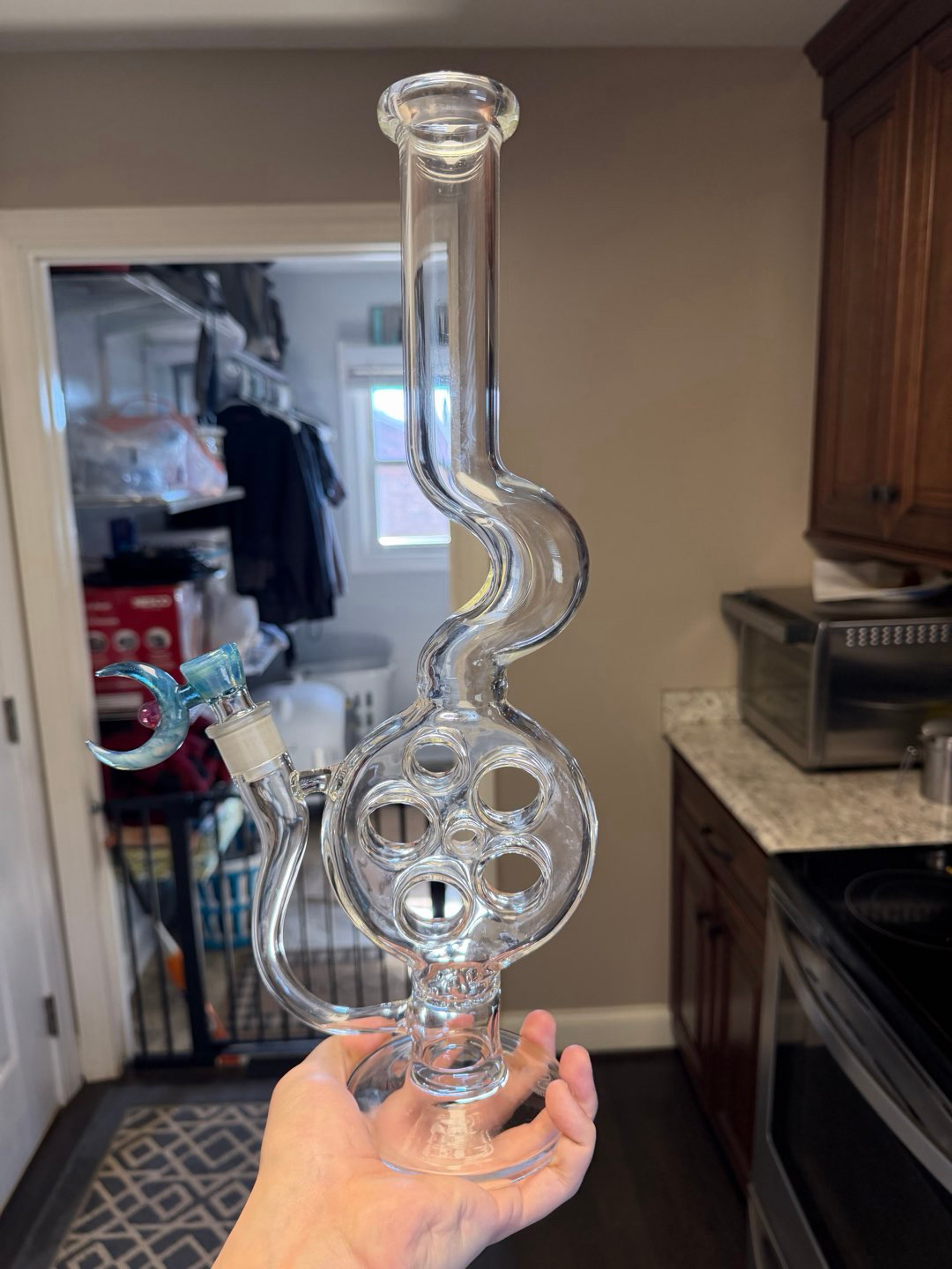 Preview pic of Greek glass side feeder