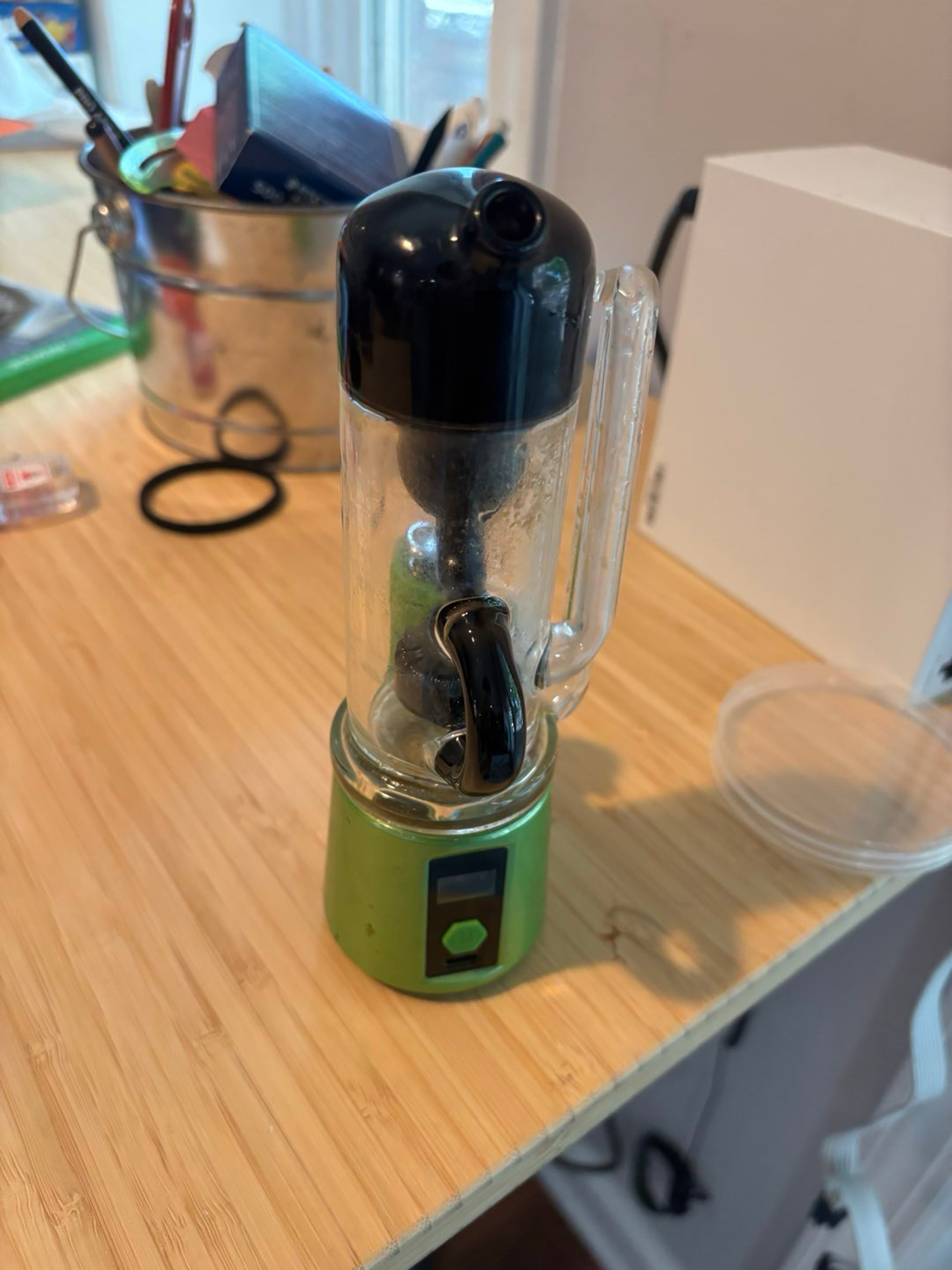 BOMB Magloud E-Rig image 0