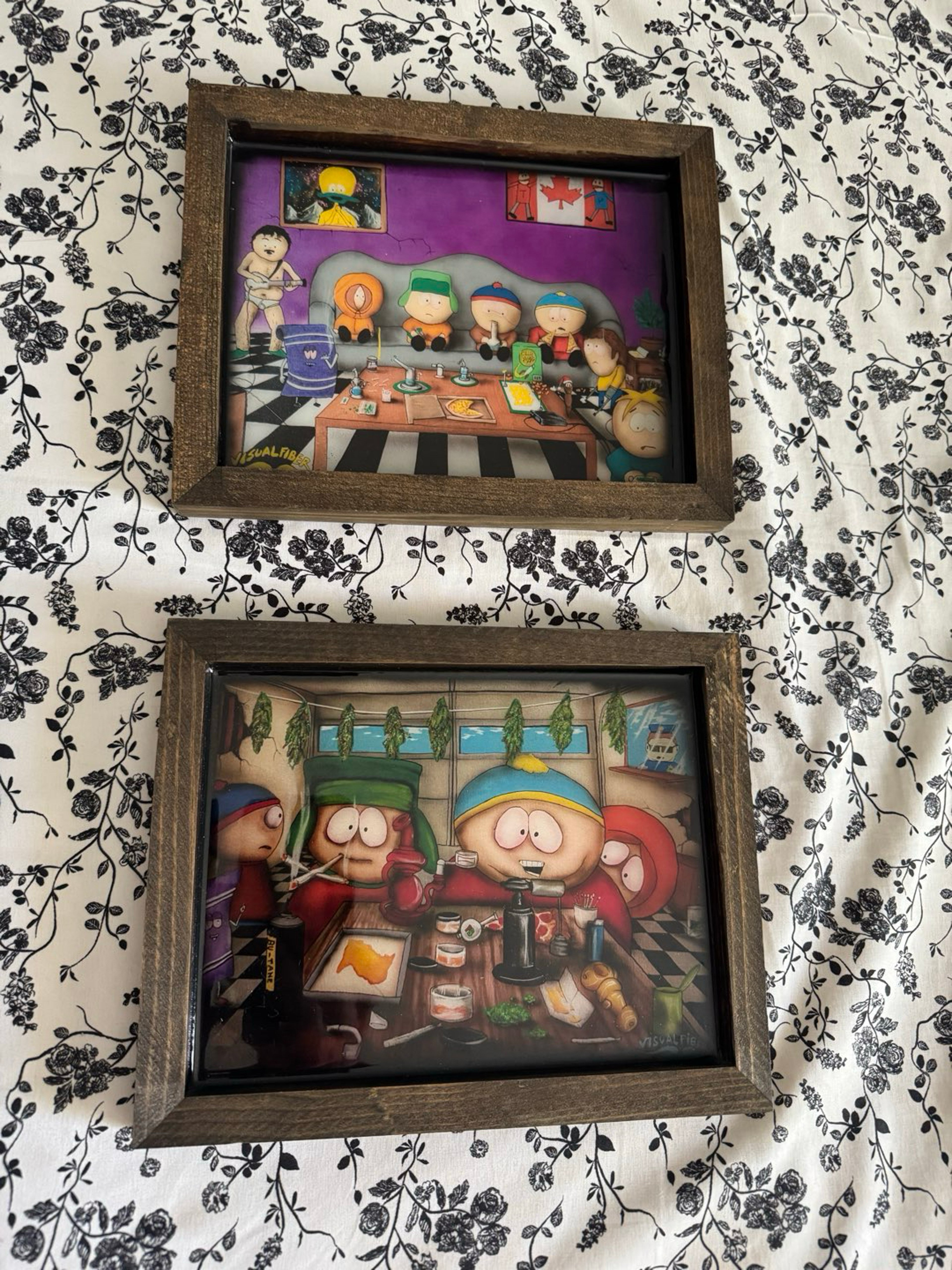 Preview pic of Visual Fiber SouthPark Dab/Rolling Tray 2 pack w/ Towelie Marble
