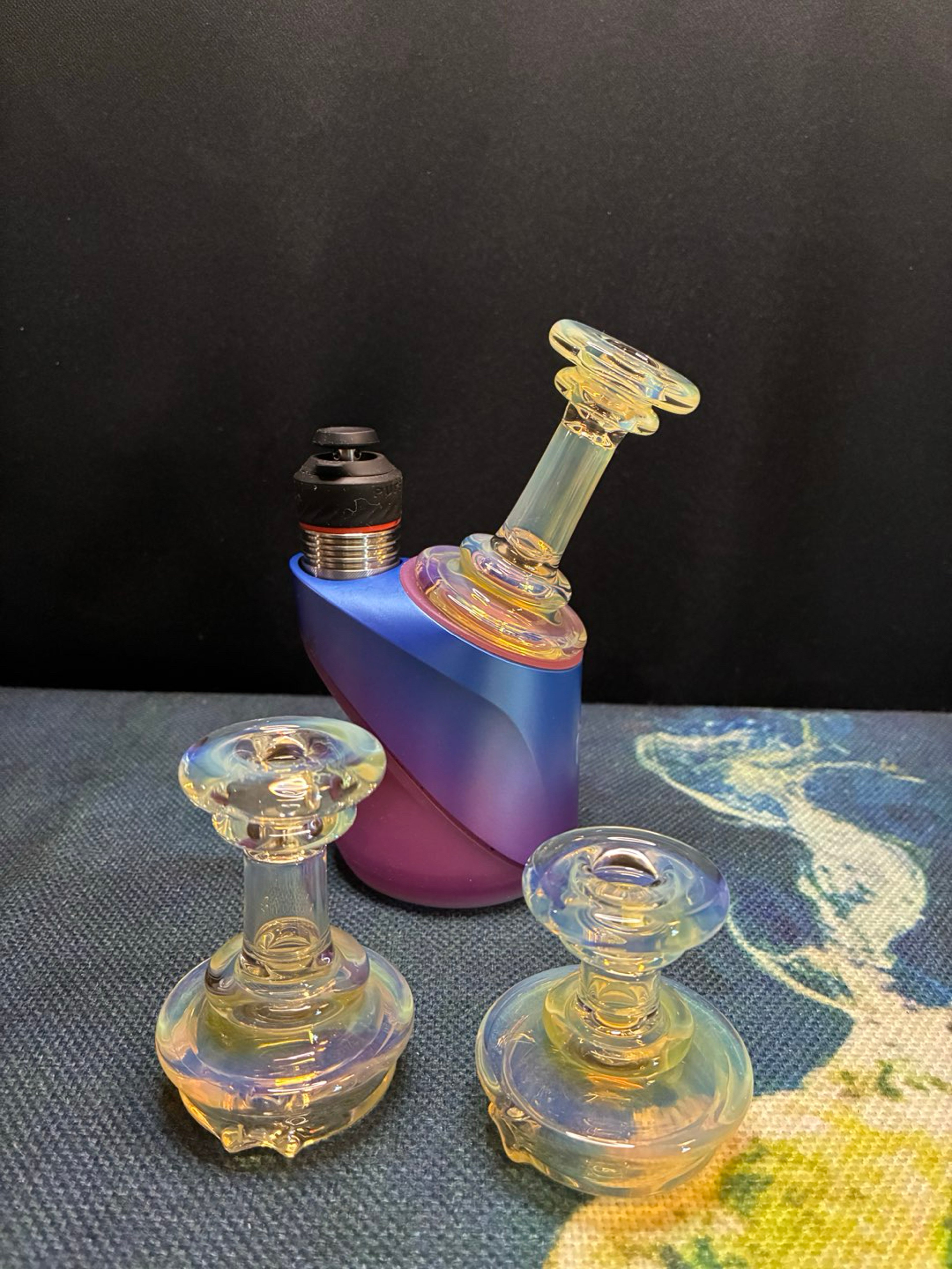 Preview pic of UV puffco peak pro dry top biggest