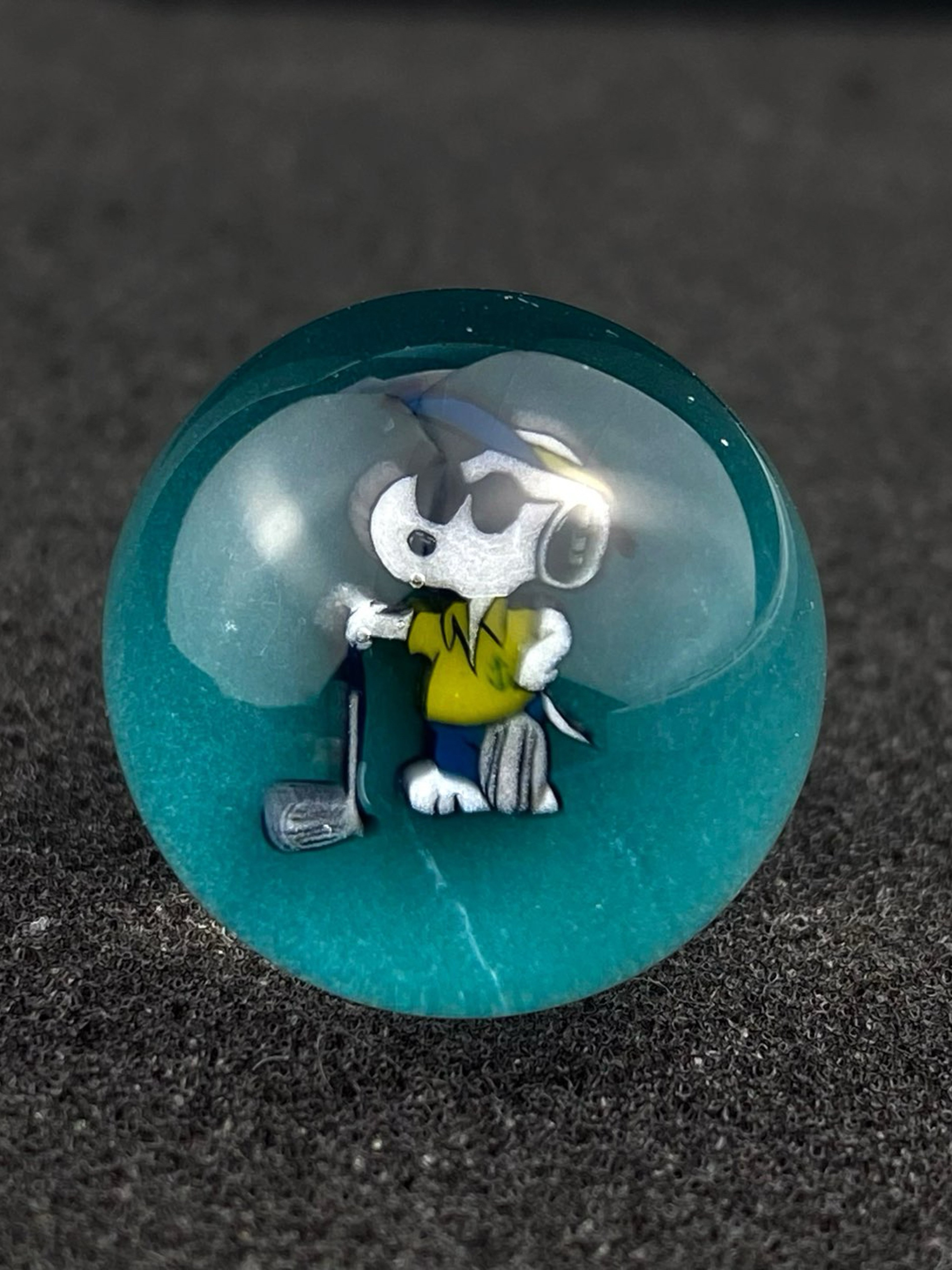 Preview pic of Peanuts Snoopy Golf Millie Slurper Marble Top by Keys Glass