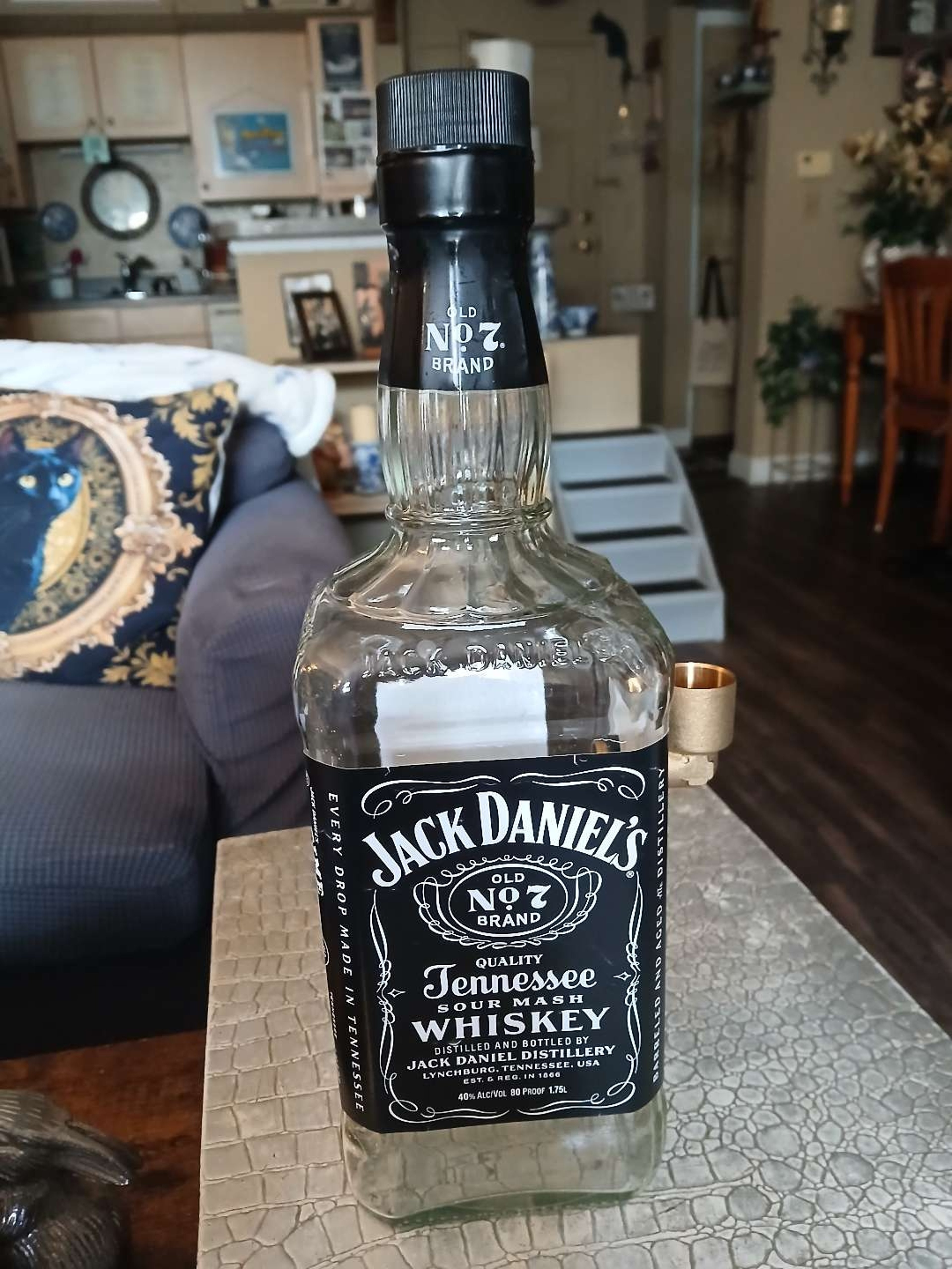 Preview pic of Jack daniels water pipe