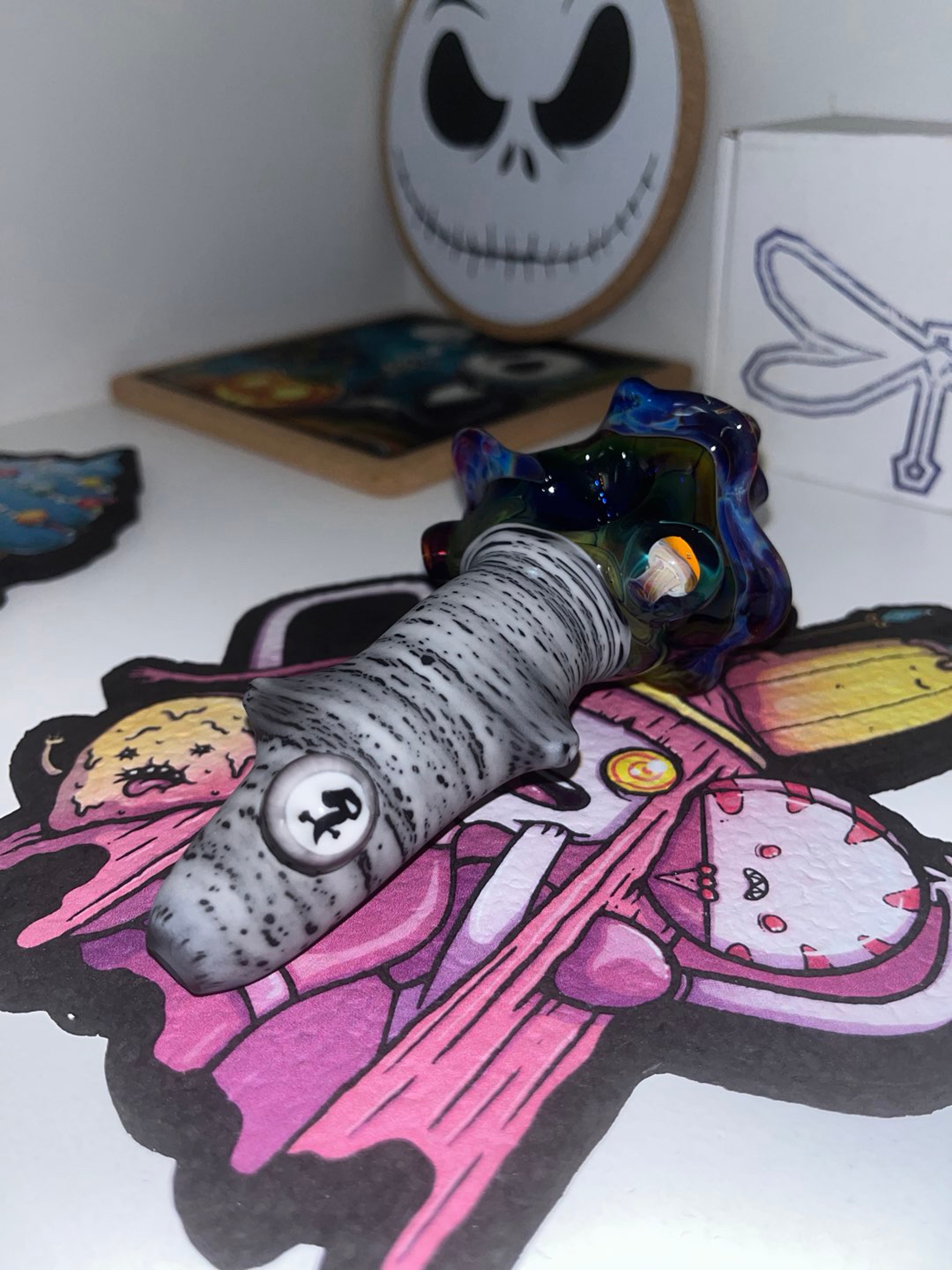 Preview pic of Witch Dr X Uncle Fish Spoon Pipe