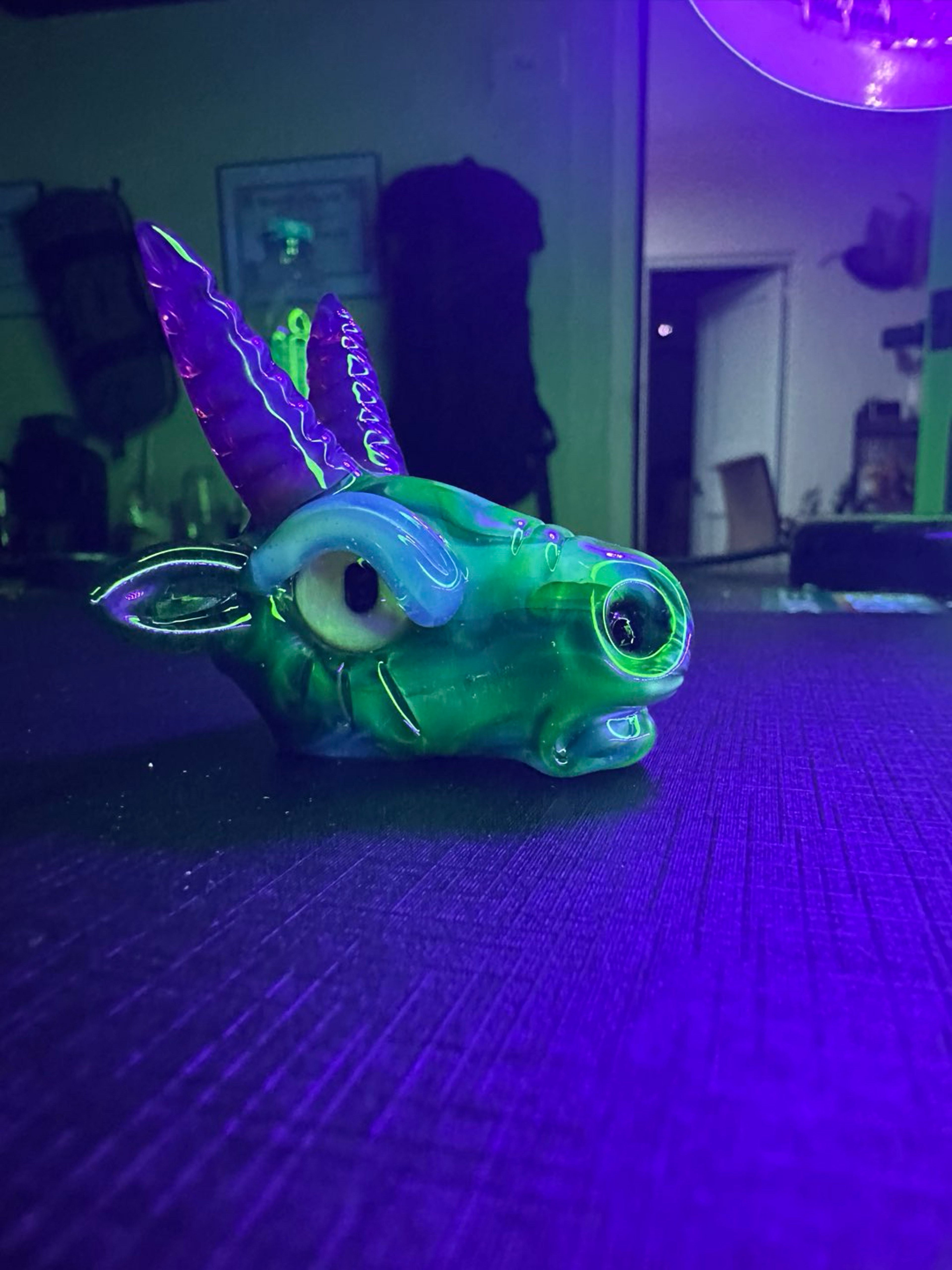 Preview pic of Rob Morrison pendy