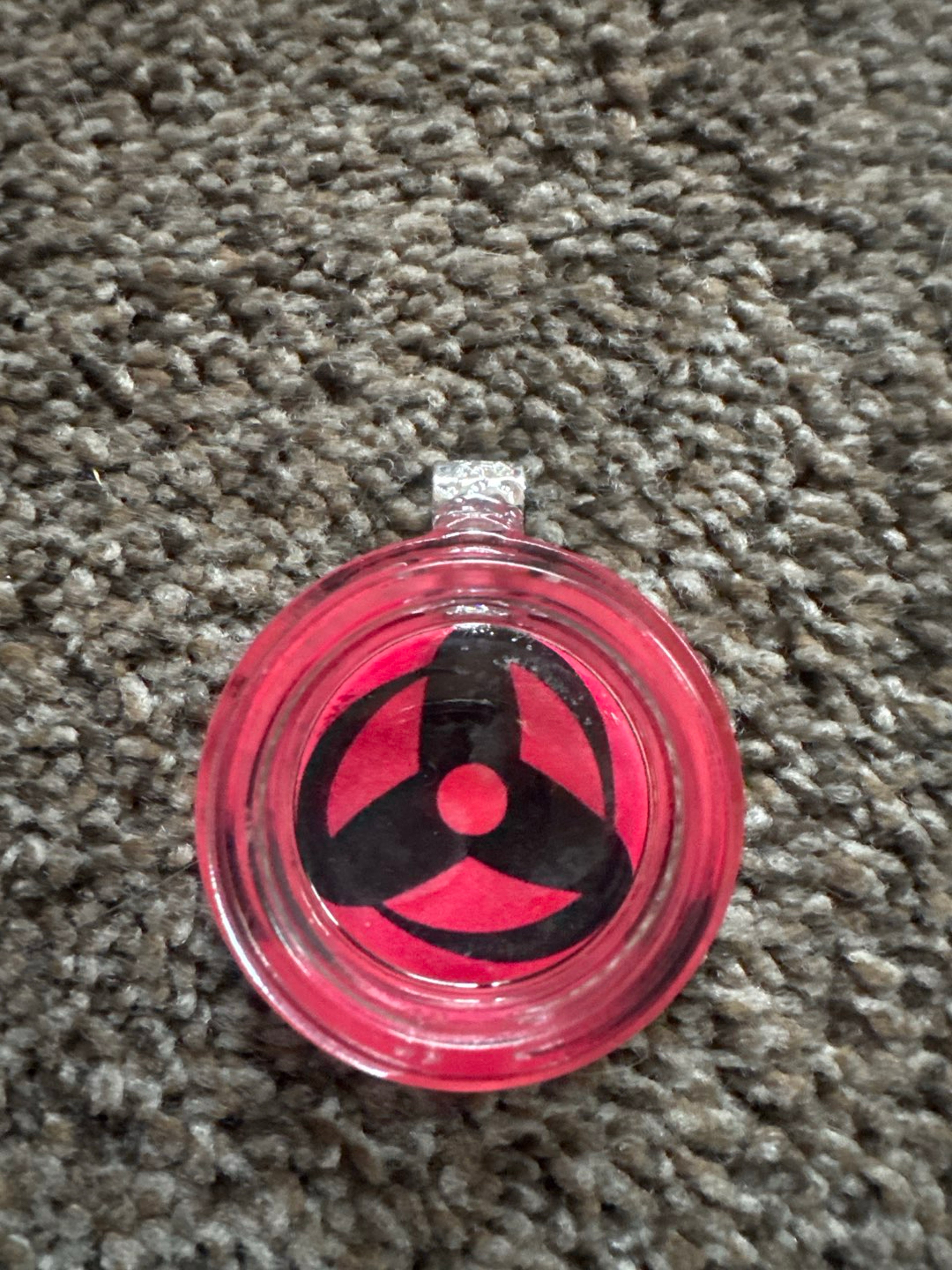Preview pic of Oil jar pendant (comes with white and black lids)