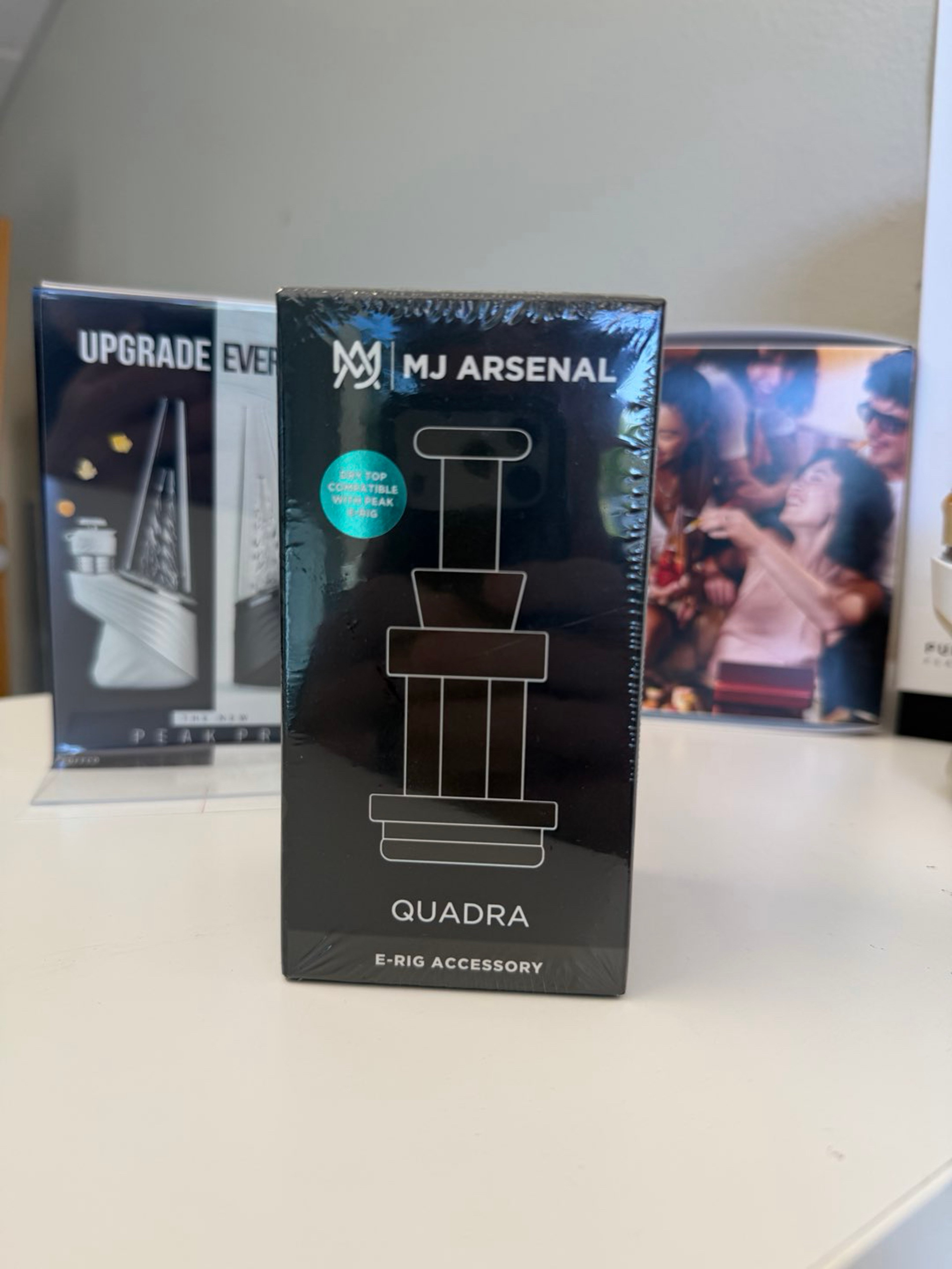 Preview pic of MJ Arsenal QUADRA Puffco Attachment