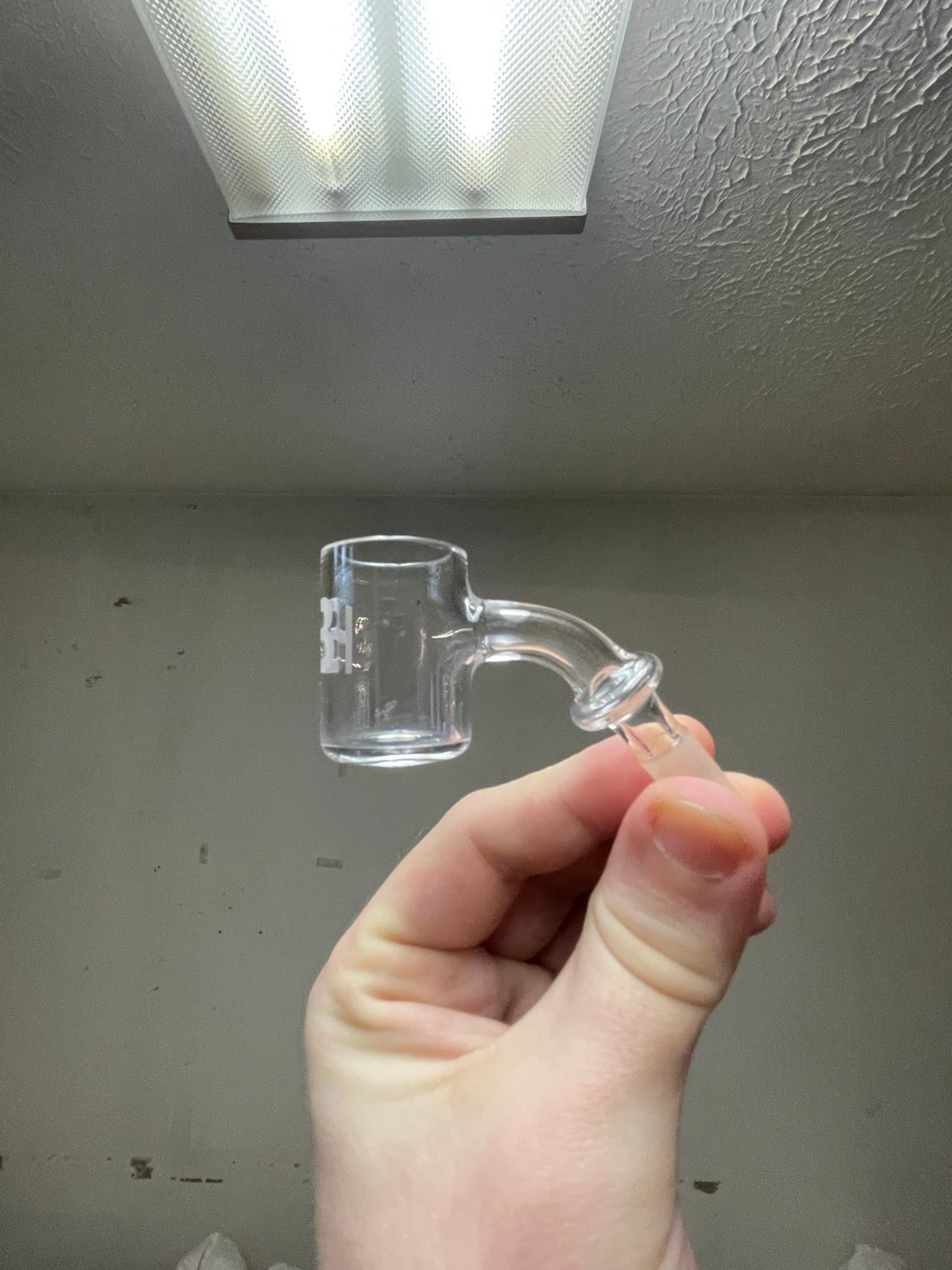 Preview pic of Joel Halen 45 degree 10mm male Honey Bucket