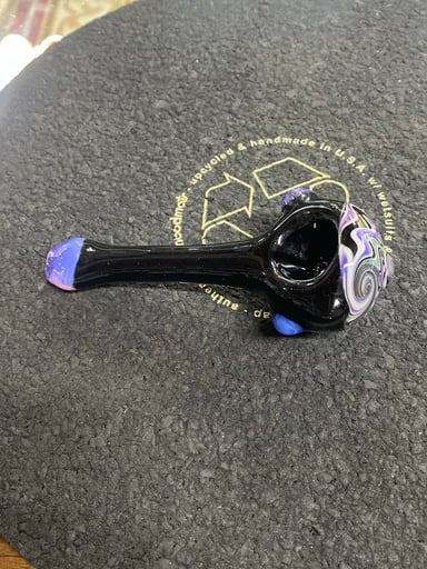 Preview pic of Freeways Glass Art Wig Wag Spoon