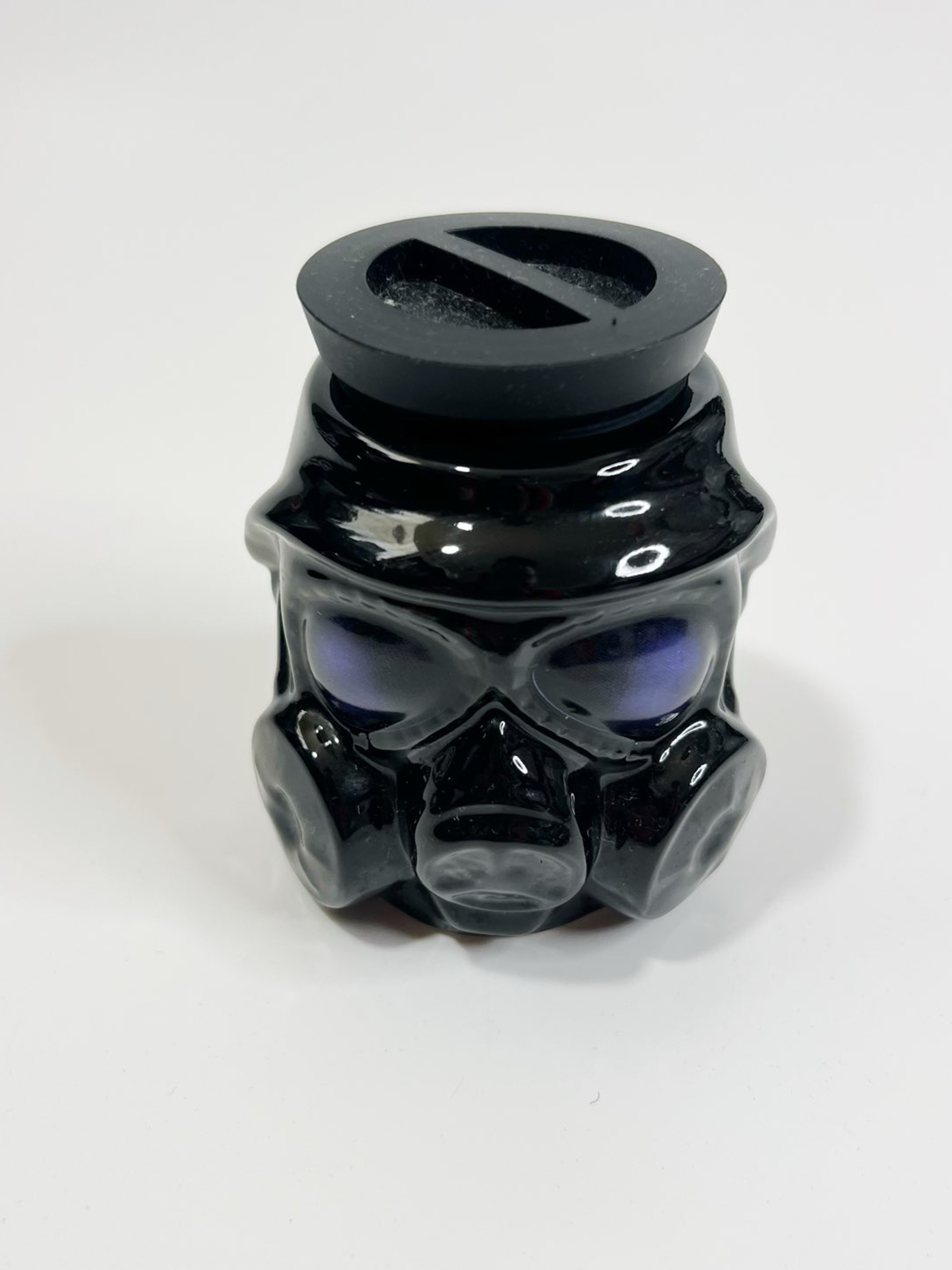 Preview pic of Stash It Porcelain Stash Jar Gas Mask 3”