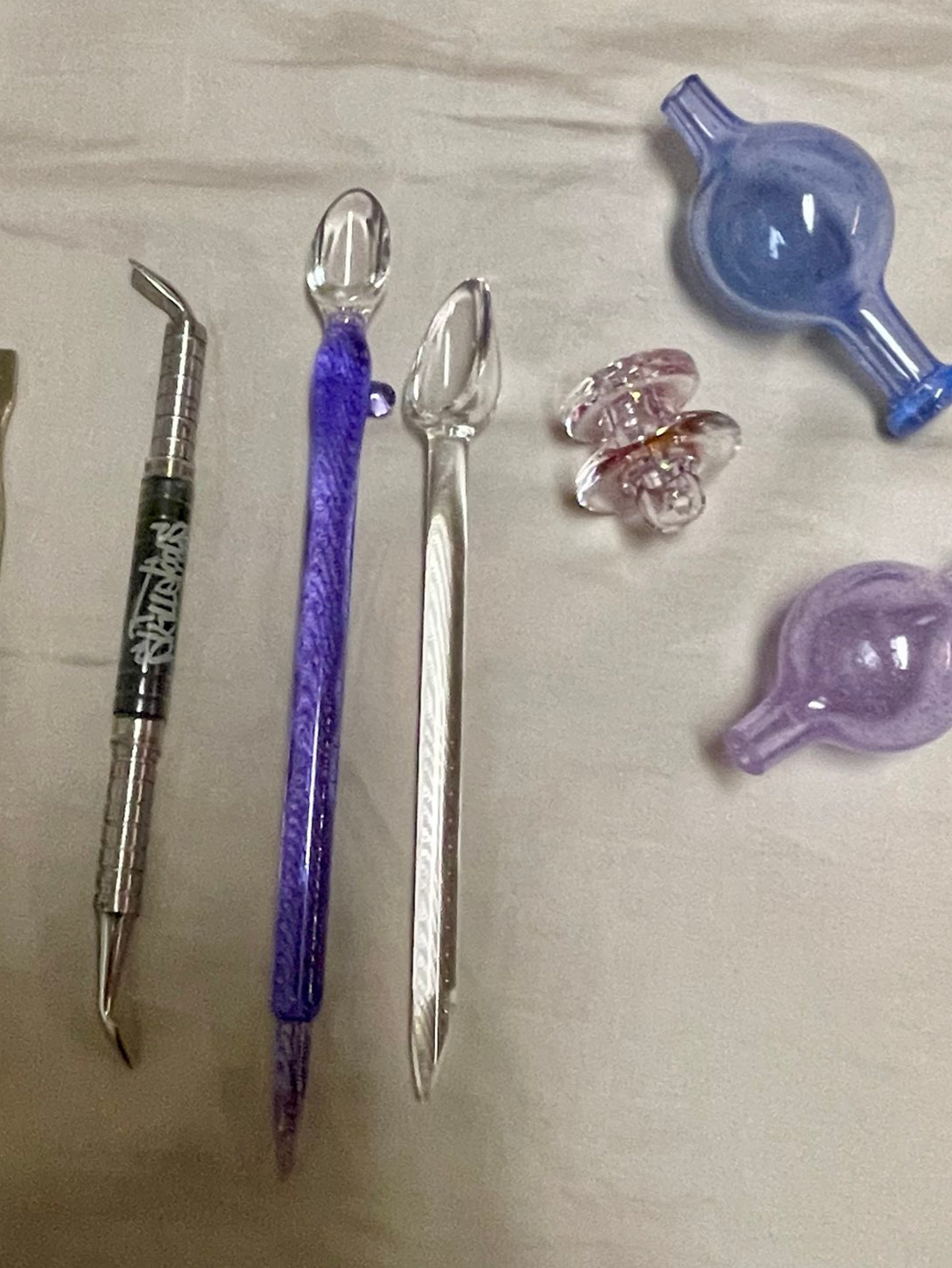 Preview pic of Cap and Dabber Lot (7 pieces)