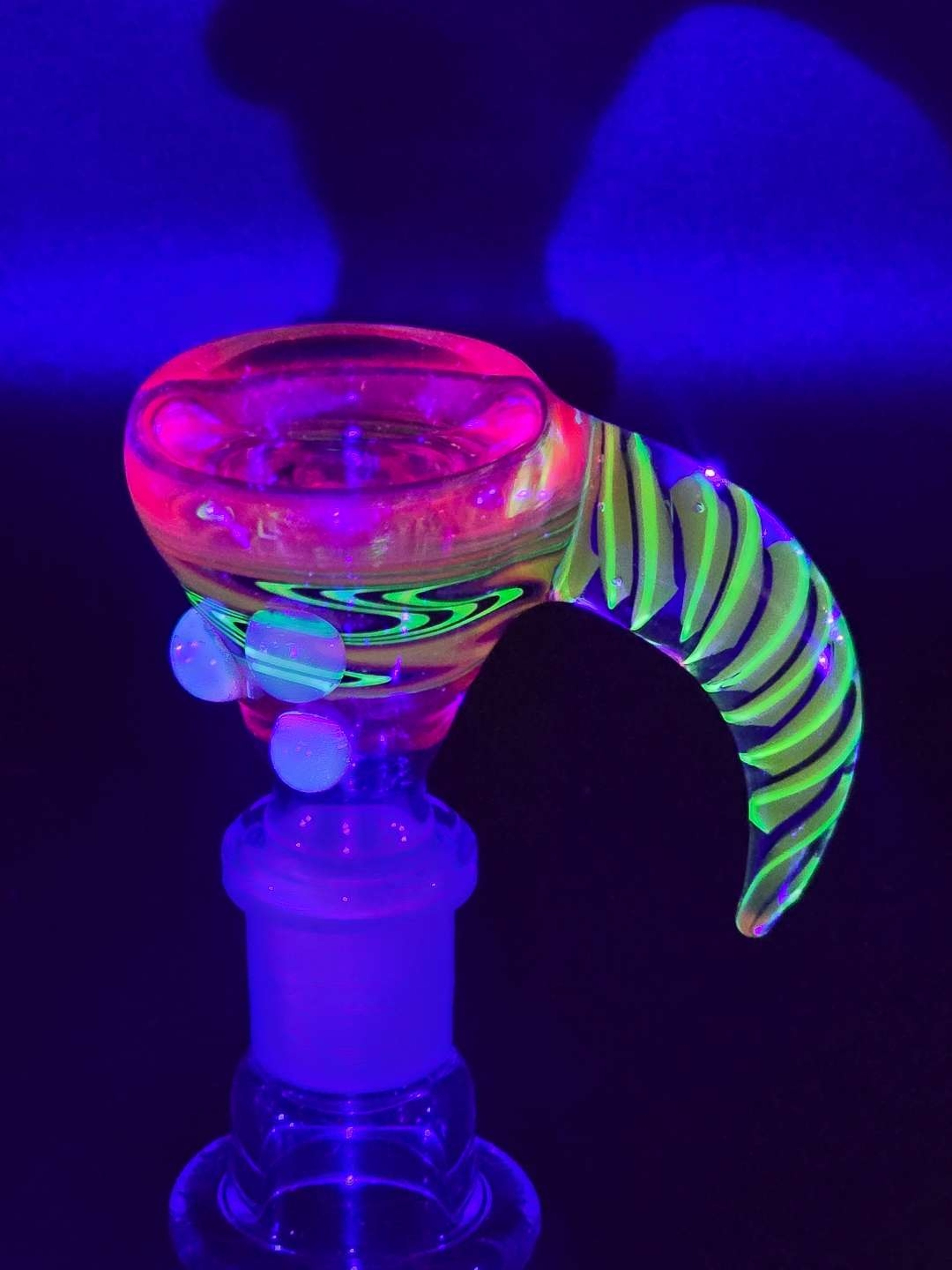 Preview pic of Clear Purple X Lucy UV Reactive 14mm Slide