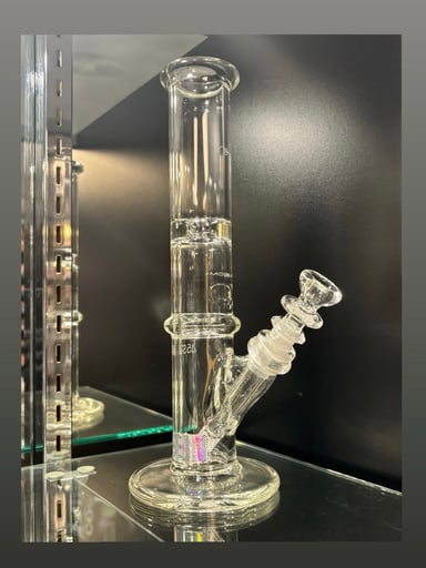 Preview pic of Mobius Glass Str8 45