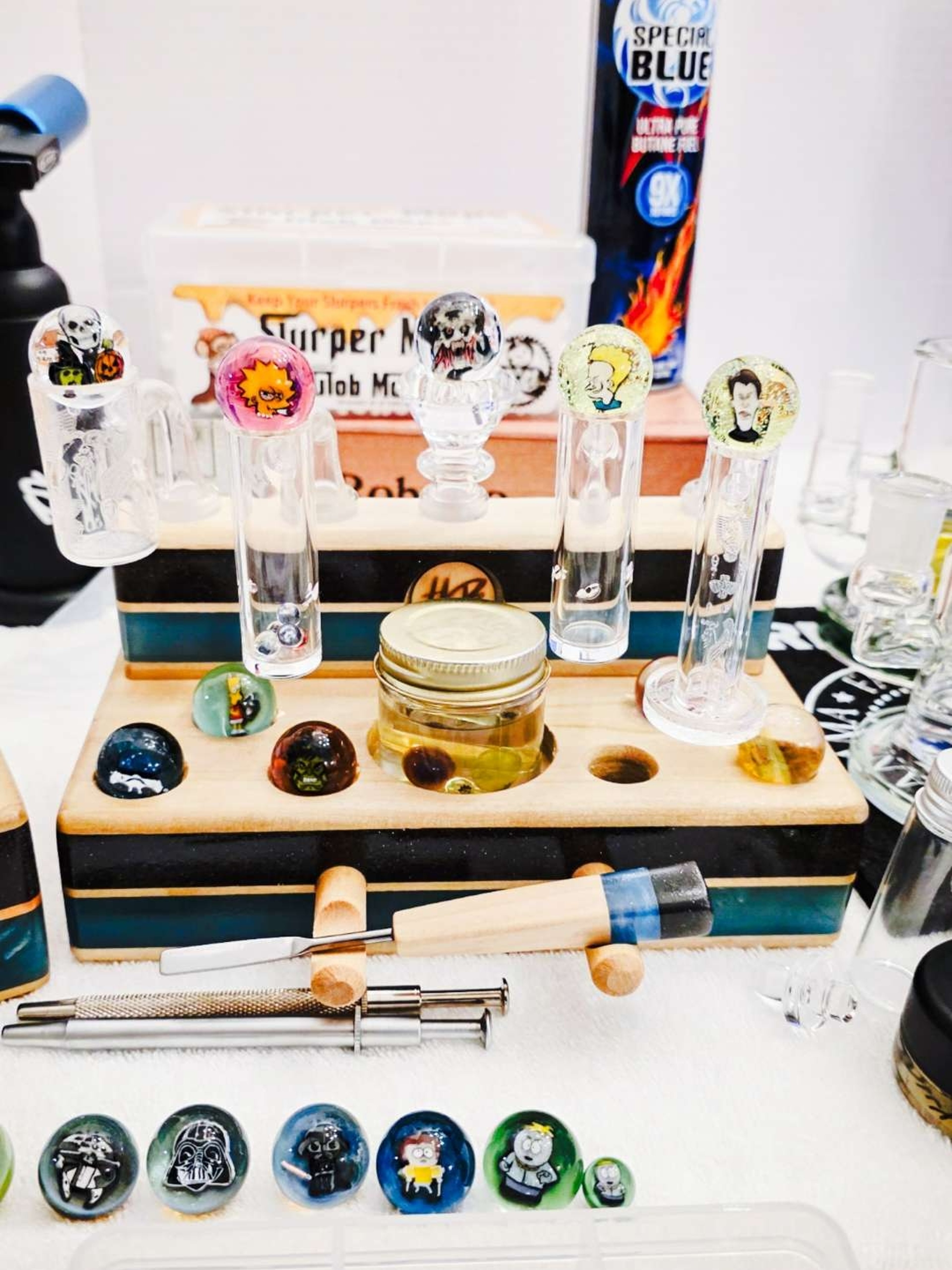 Heady Blok Banger & Marble Stand image 0