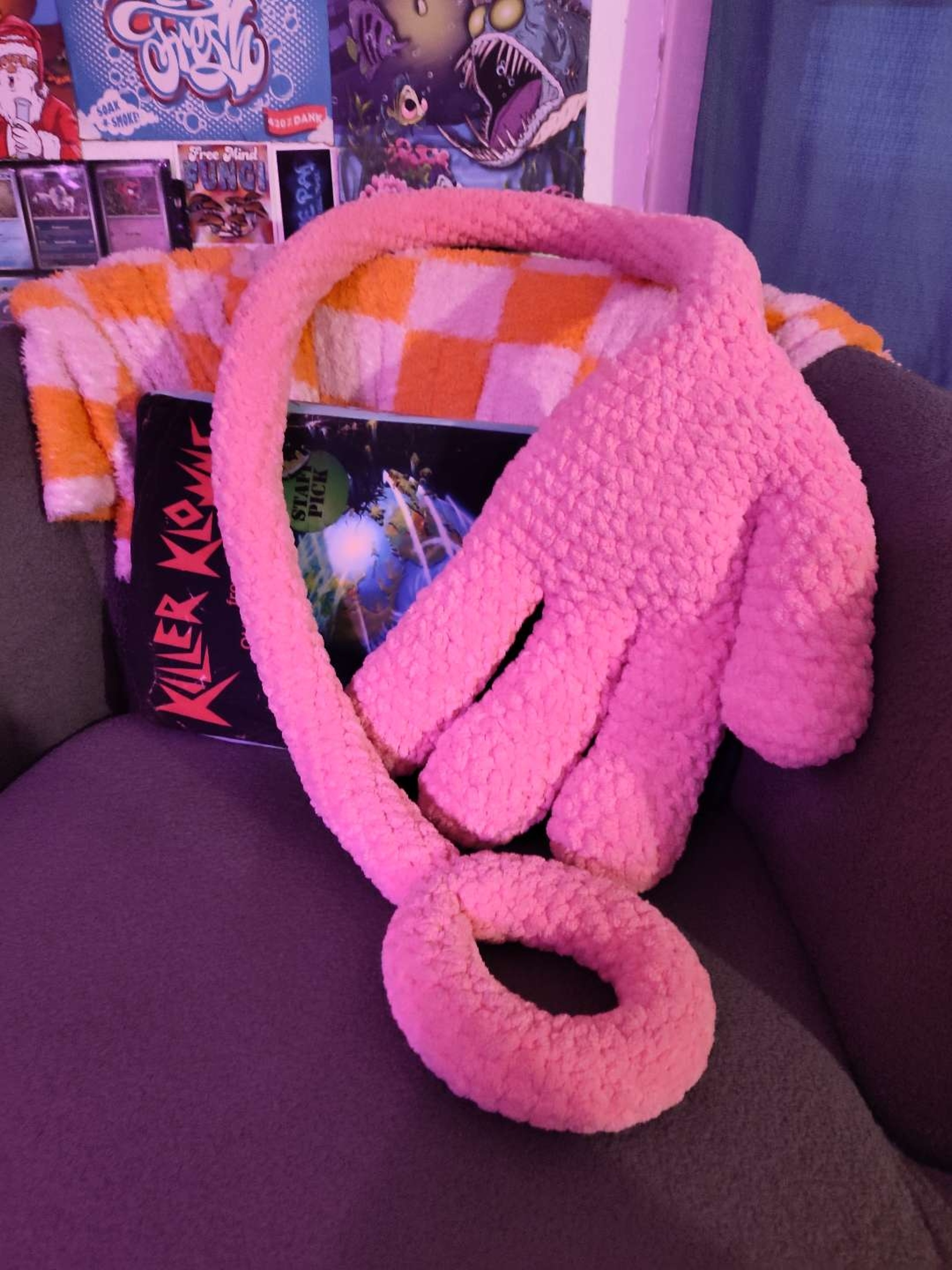 Preview pic of Crochet slappy hand pillow