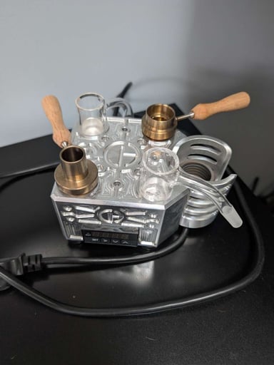 Preview pic of CH Nova wireless ball vape setup