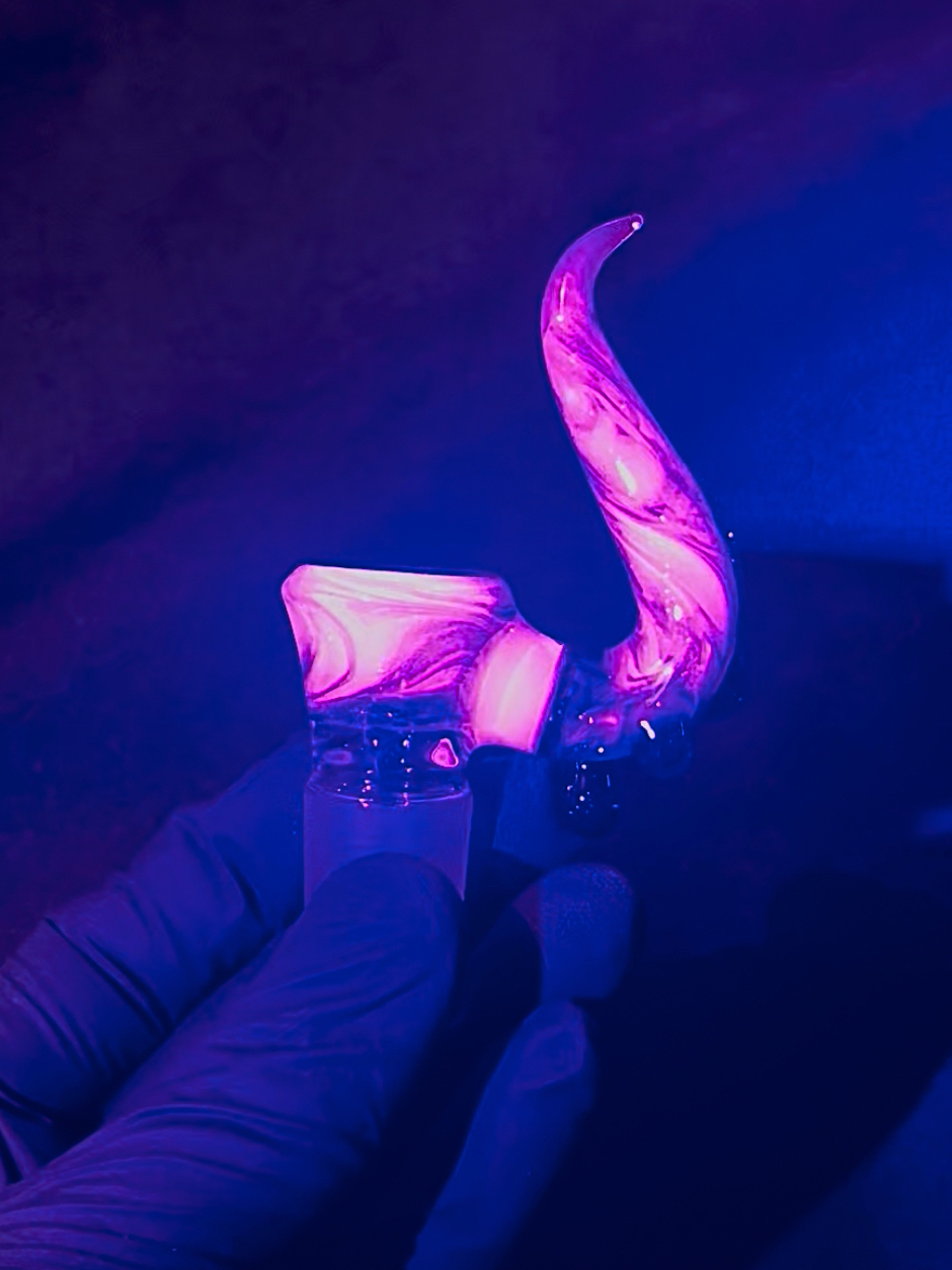 Preview pic of UV Glopal/Heavy Blue Stradust 18mm slide