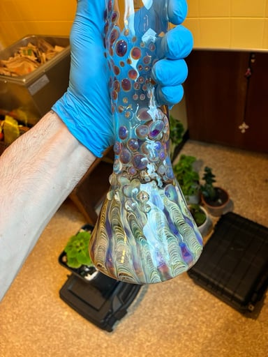 Preview pic of Glass bong #2 ~2ft