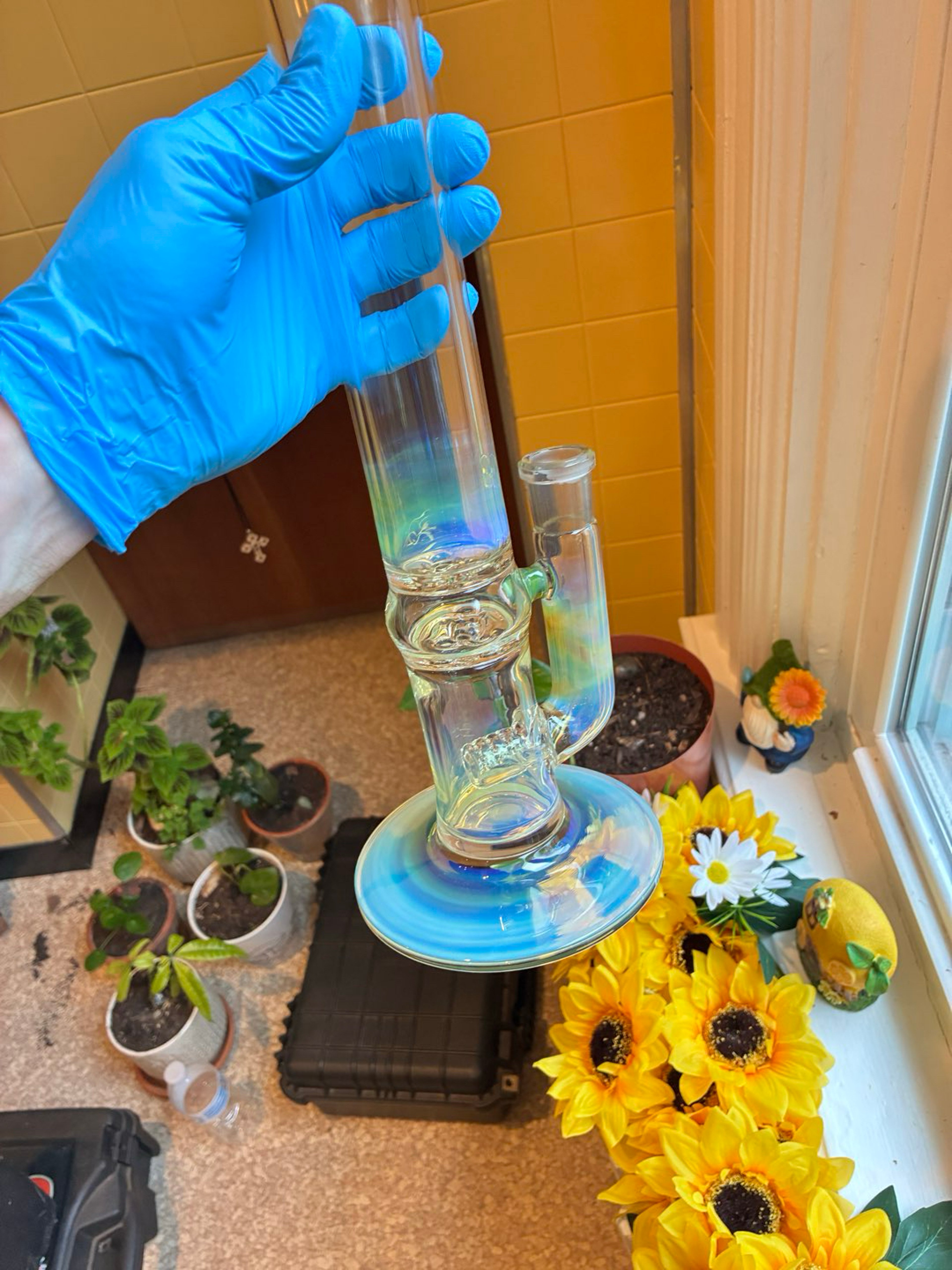 Preview pic of Glass Bong #3 ~ 1.5ft