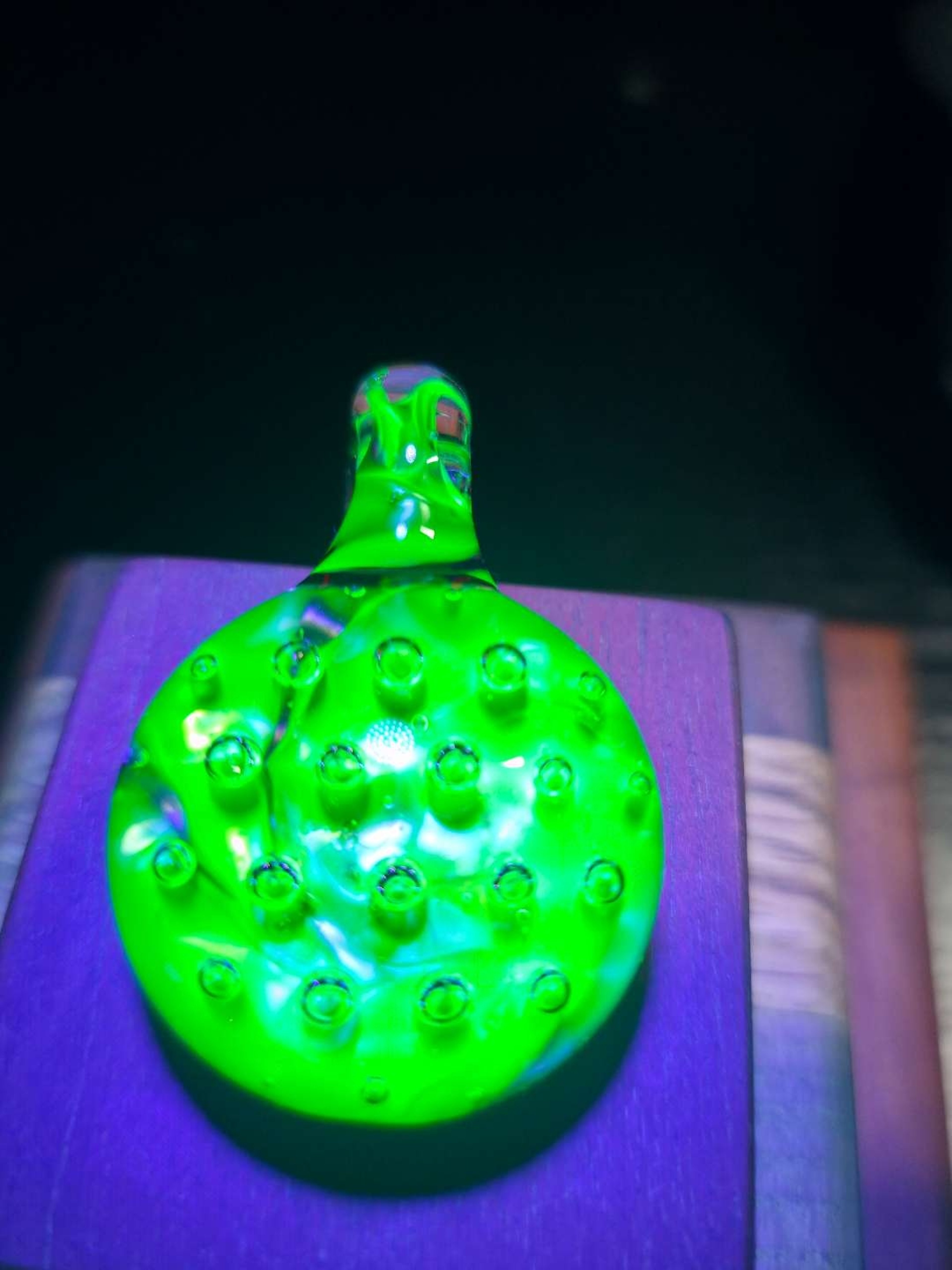 Preview pic of UV Reactive Bubble Trap Pendant
