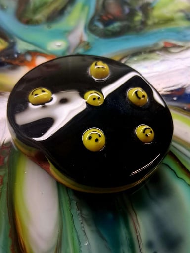 Preview pic of Smiley Face Toke Stone