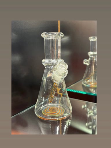Preview pic of Skyhizzy Wig-Wag Beaker