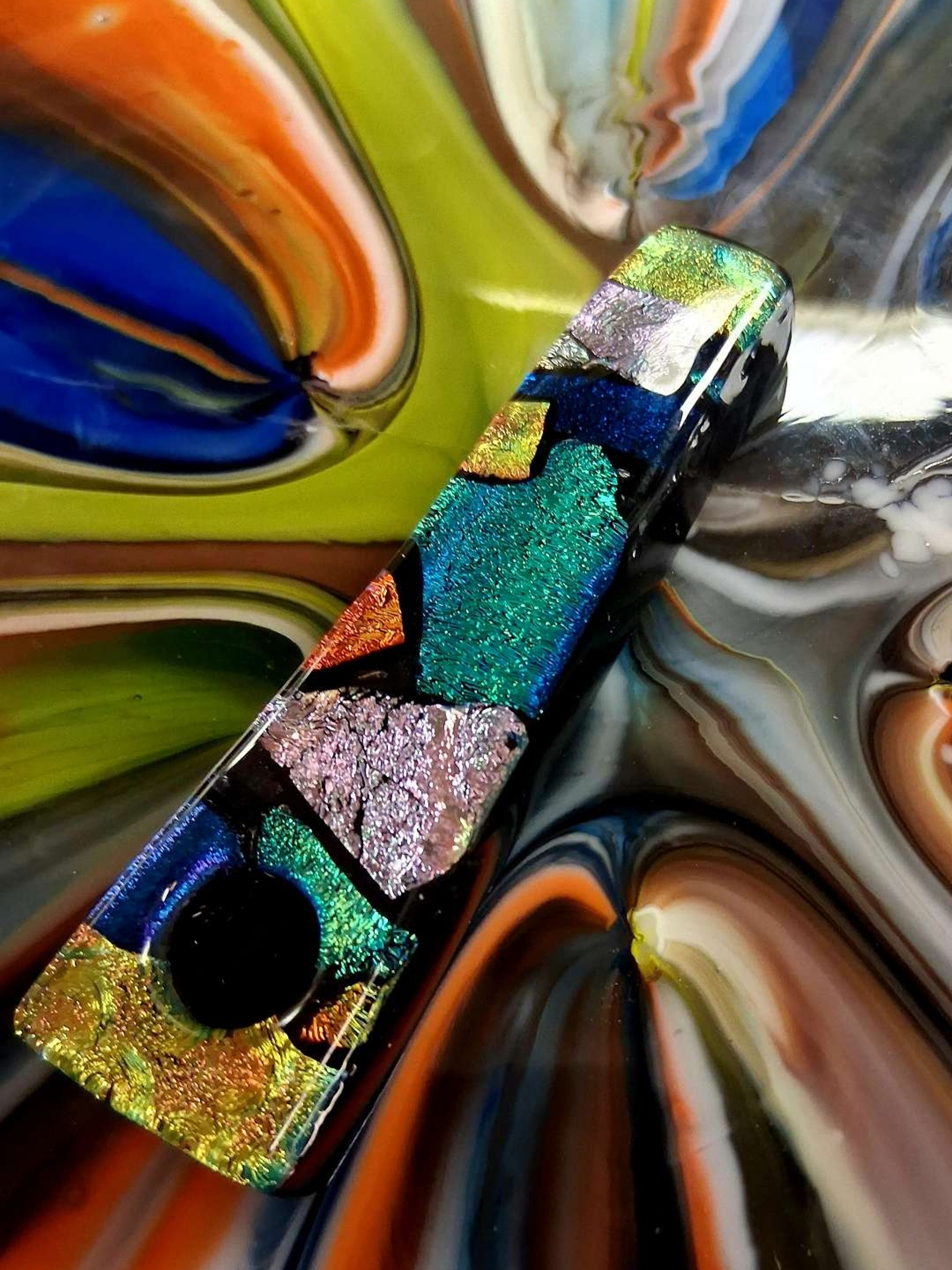 Dichroic pipe image 0