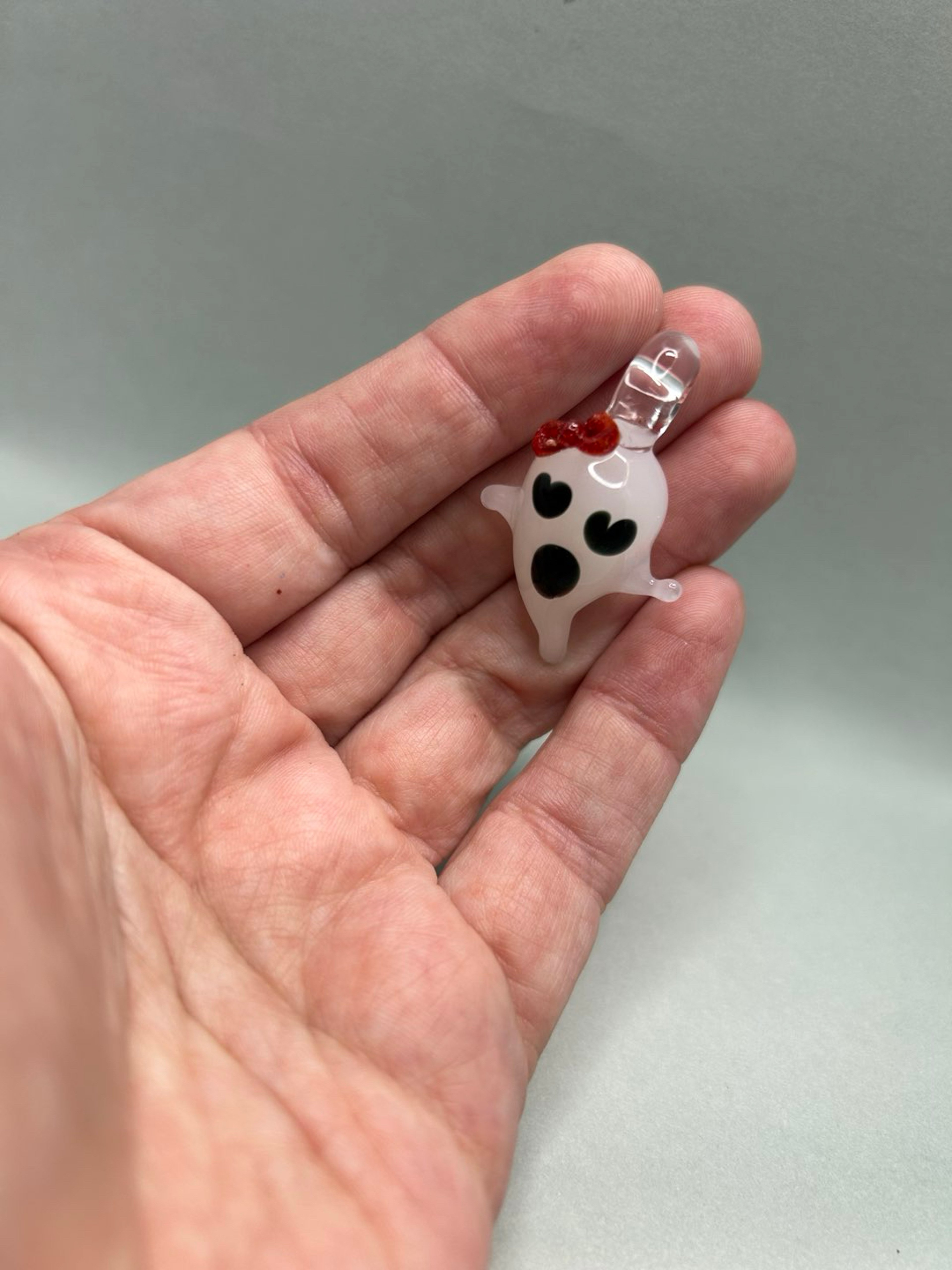 Preview pic of Girly ghost pendant