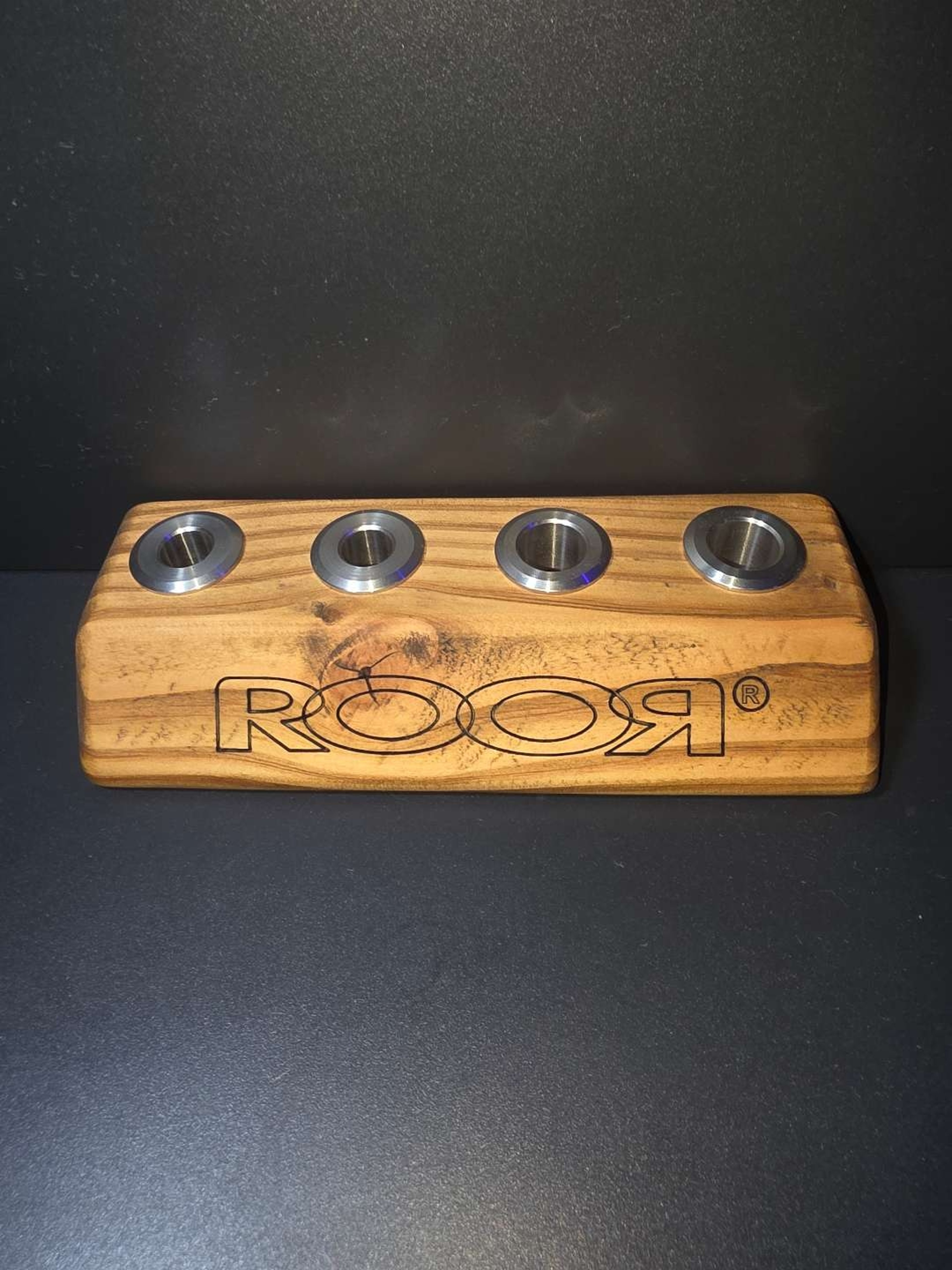 Preview pic of RooR Wood Display Stand