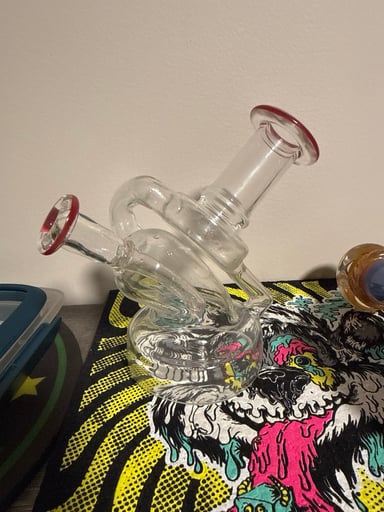 Preview pic of Hand blown mini recycler rig
