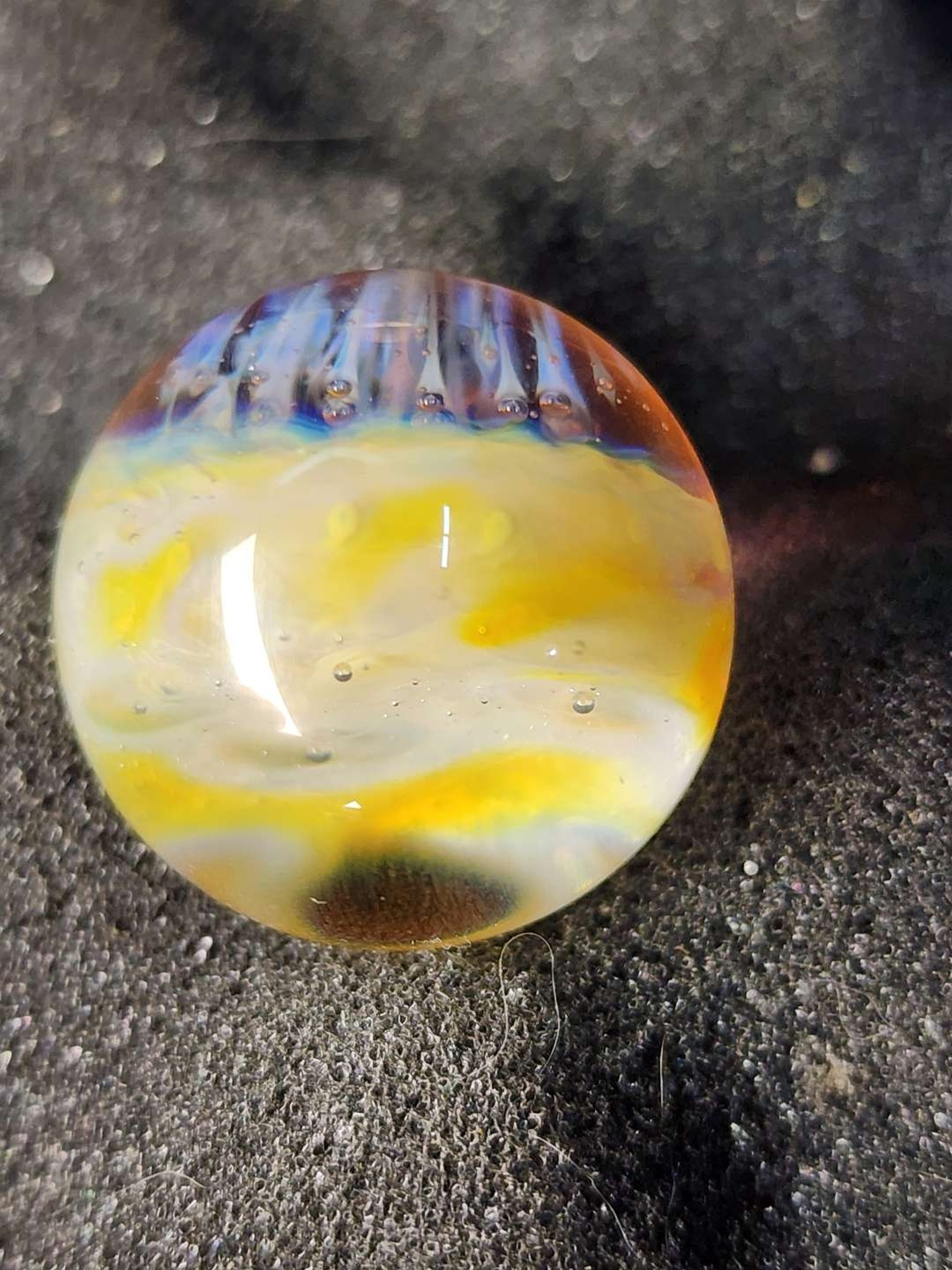 Preview pic of Golden space dust 0.7 inch